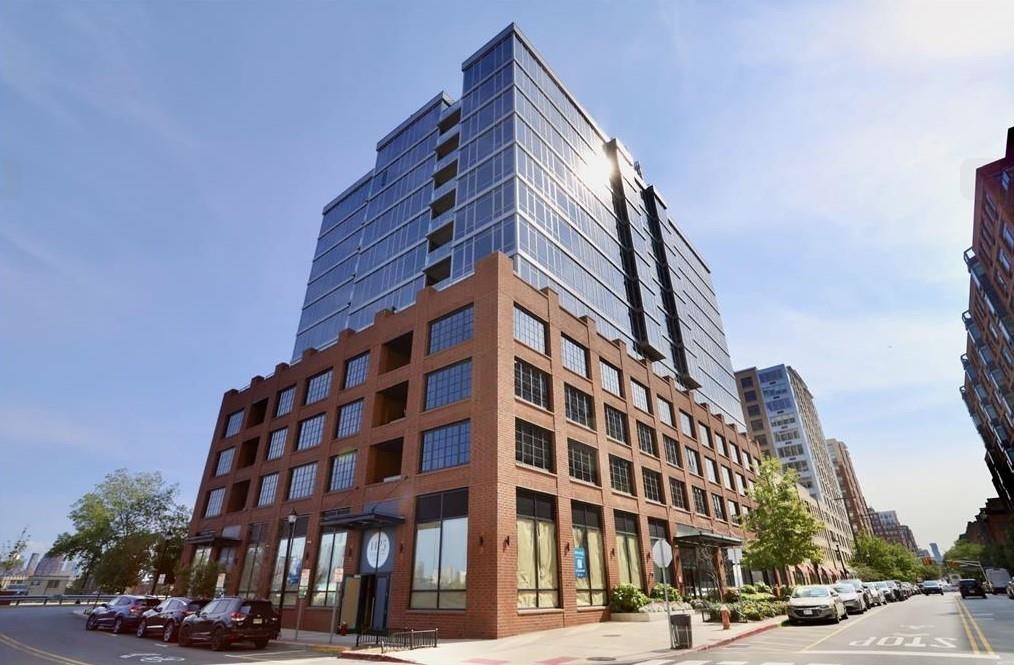 1425 HUDSON ST Unit: 2D