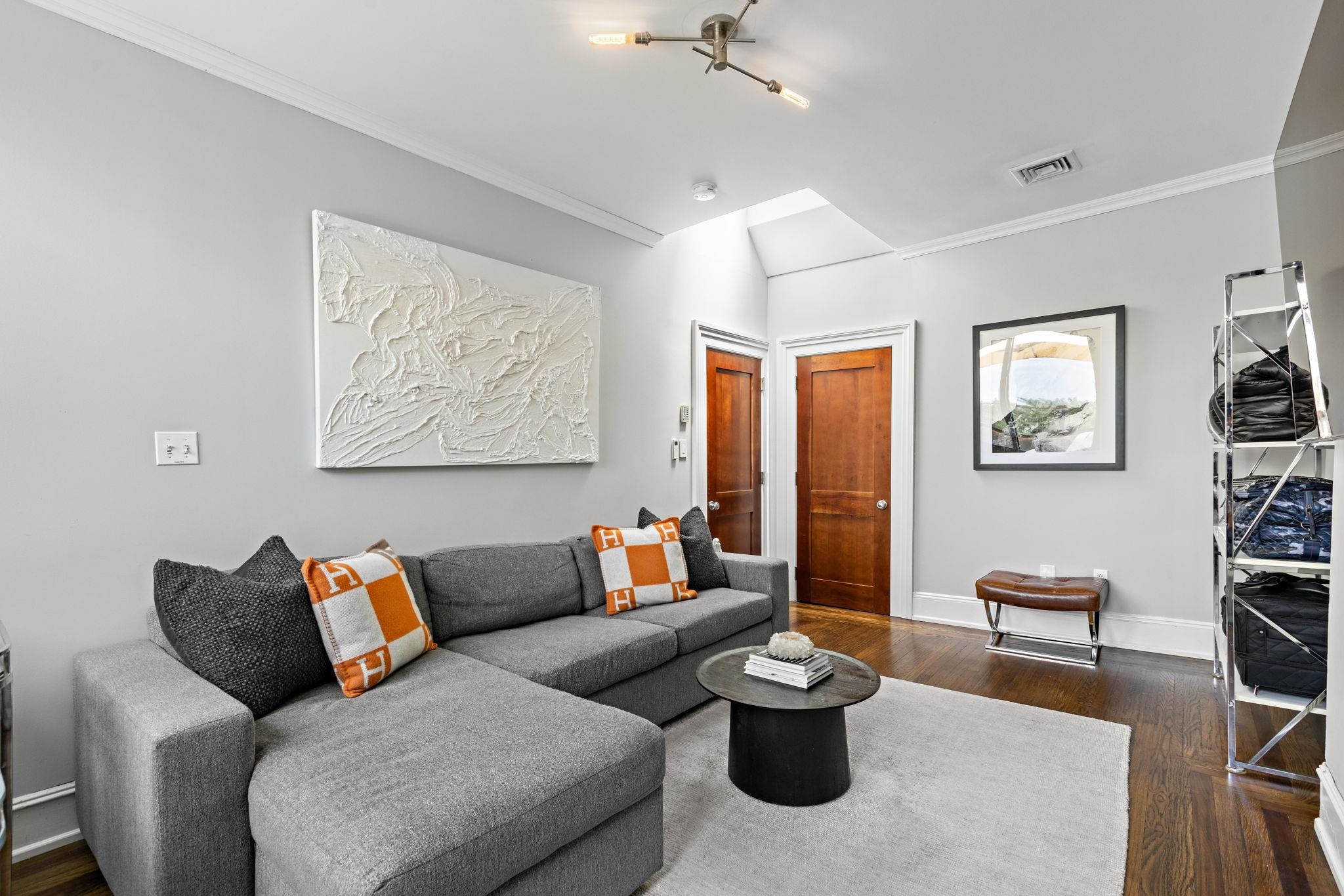 610 WASHINGTON ST Unit: 3