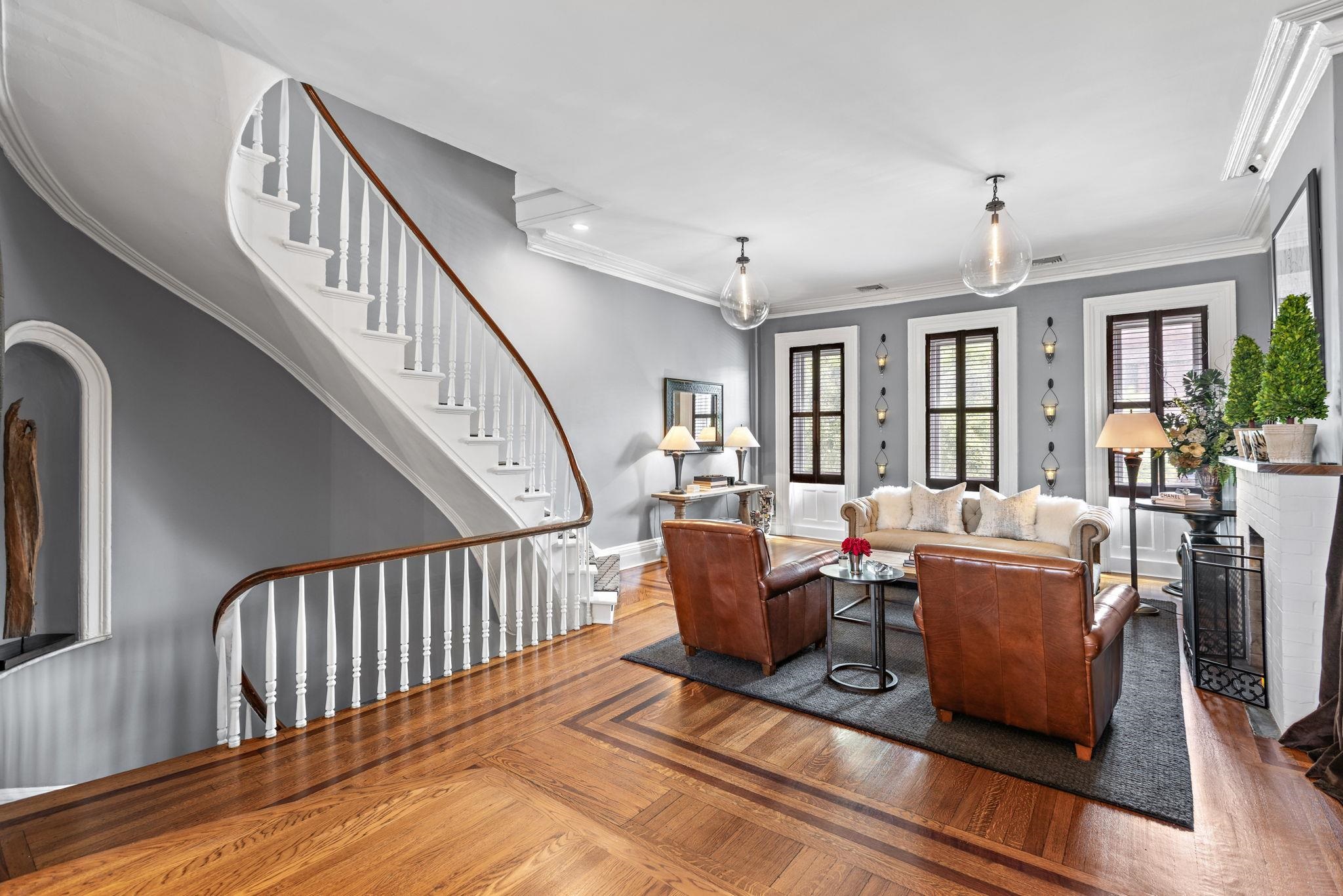 610 WASHINGTON ST Unit: 3