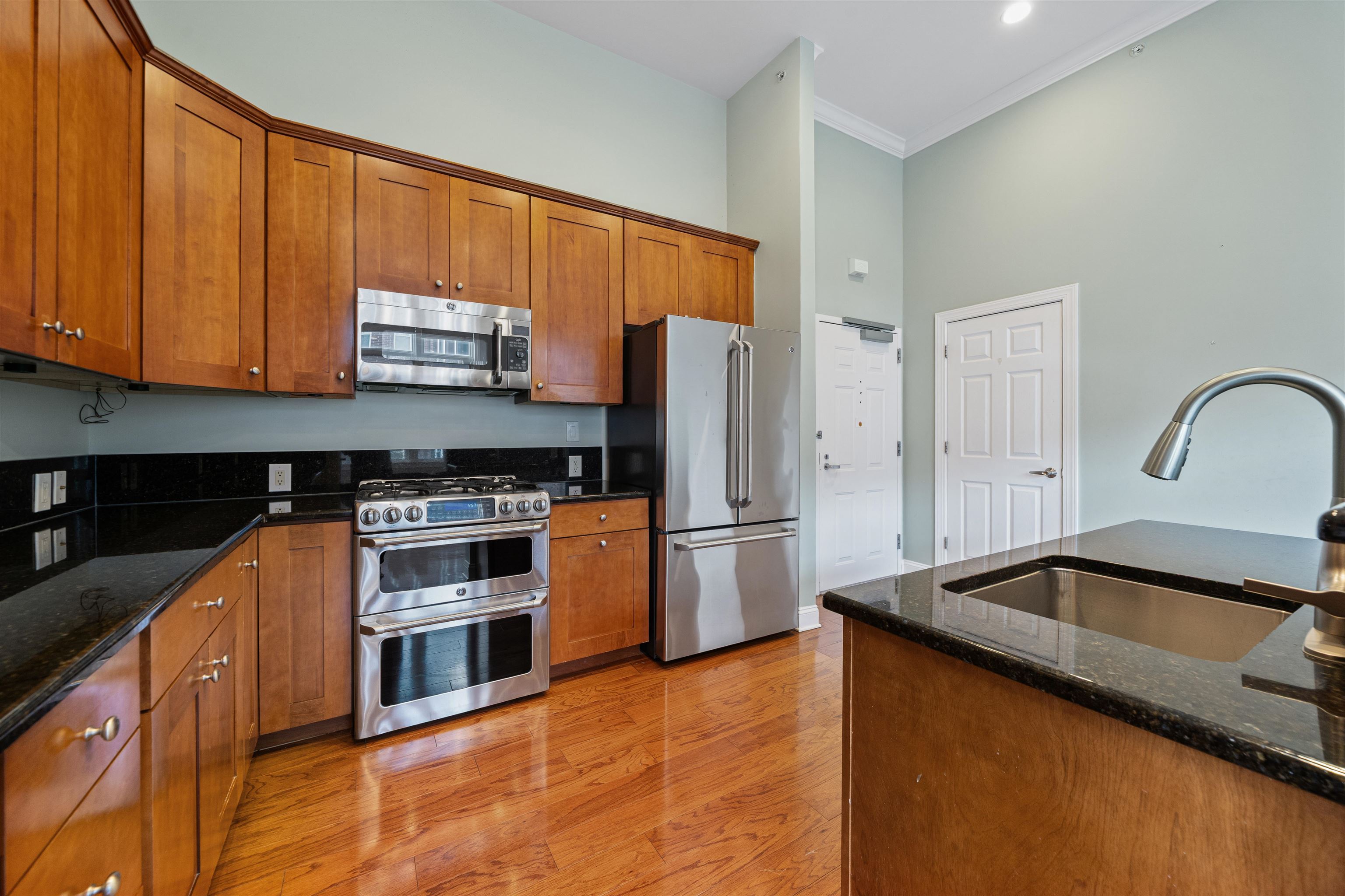 126 DUDLEY ST Unit: 420