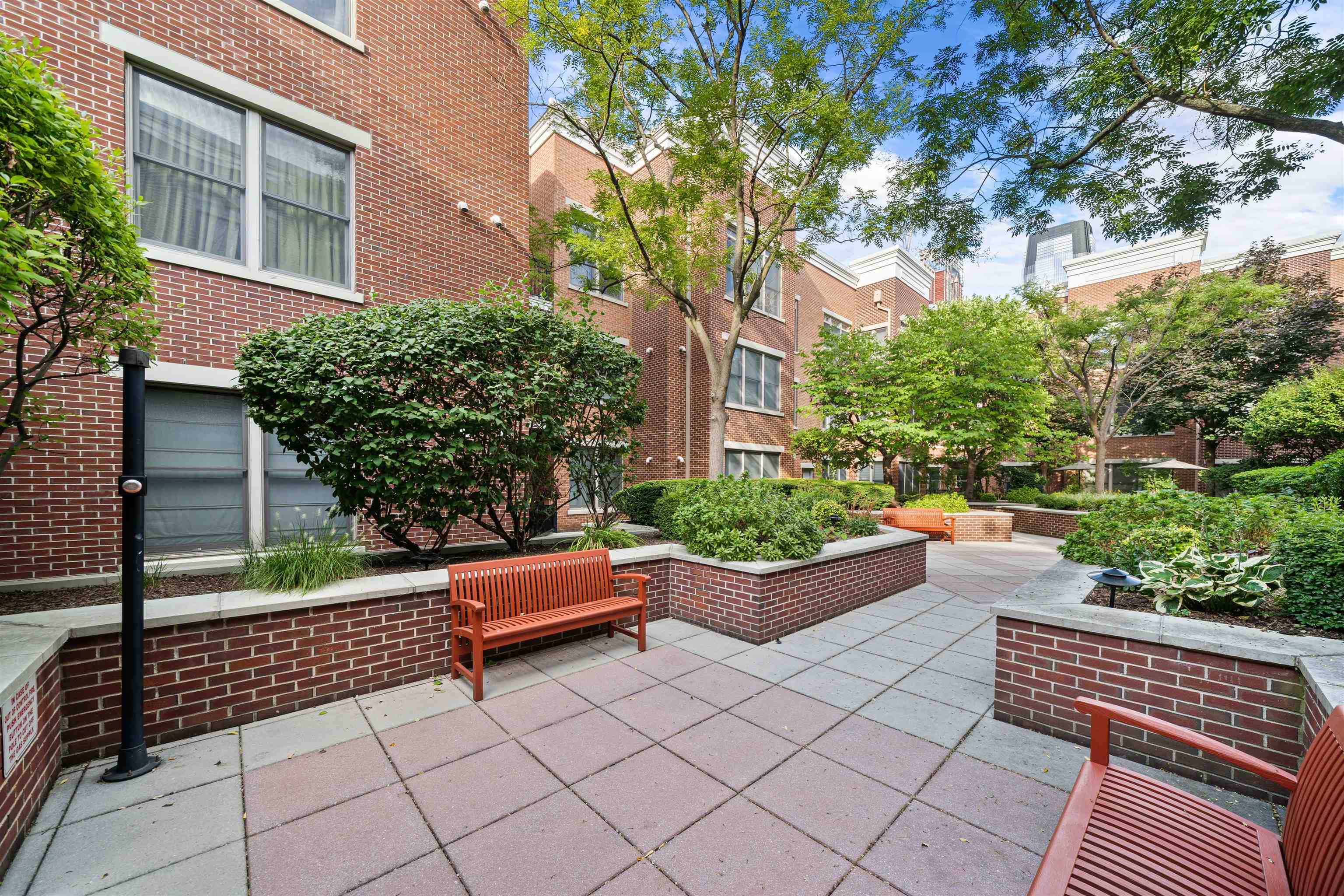 126 DUDLEY ST Unit: 420