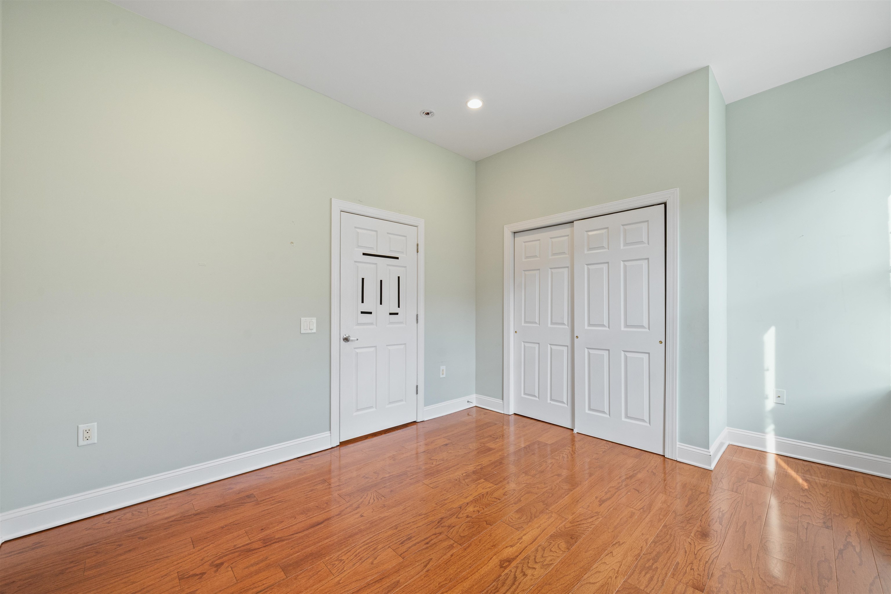 126 DUDLEY ST Unit: 420