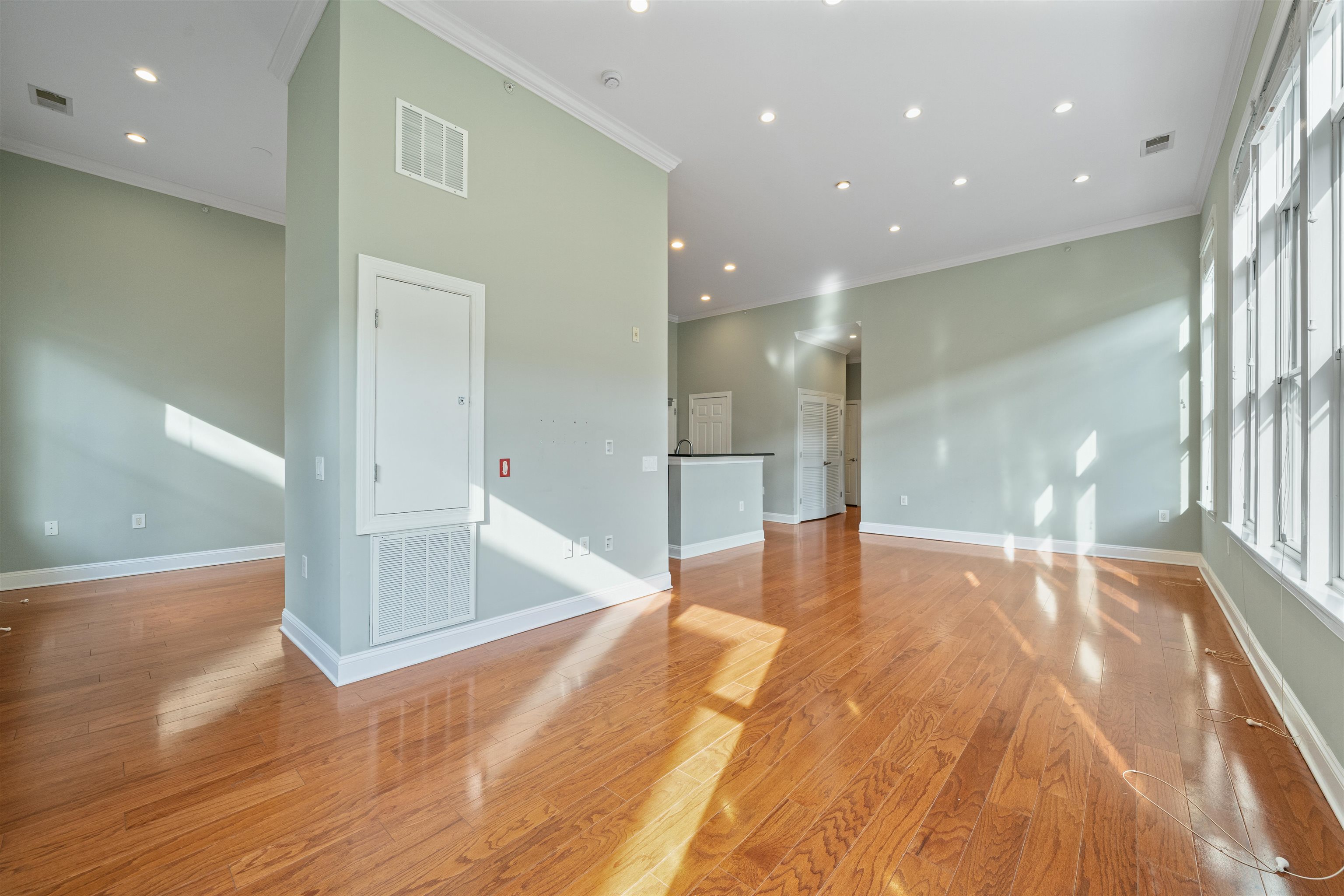 126 DUDLEY ST Unit: 420
