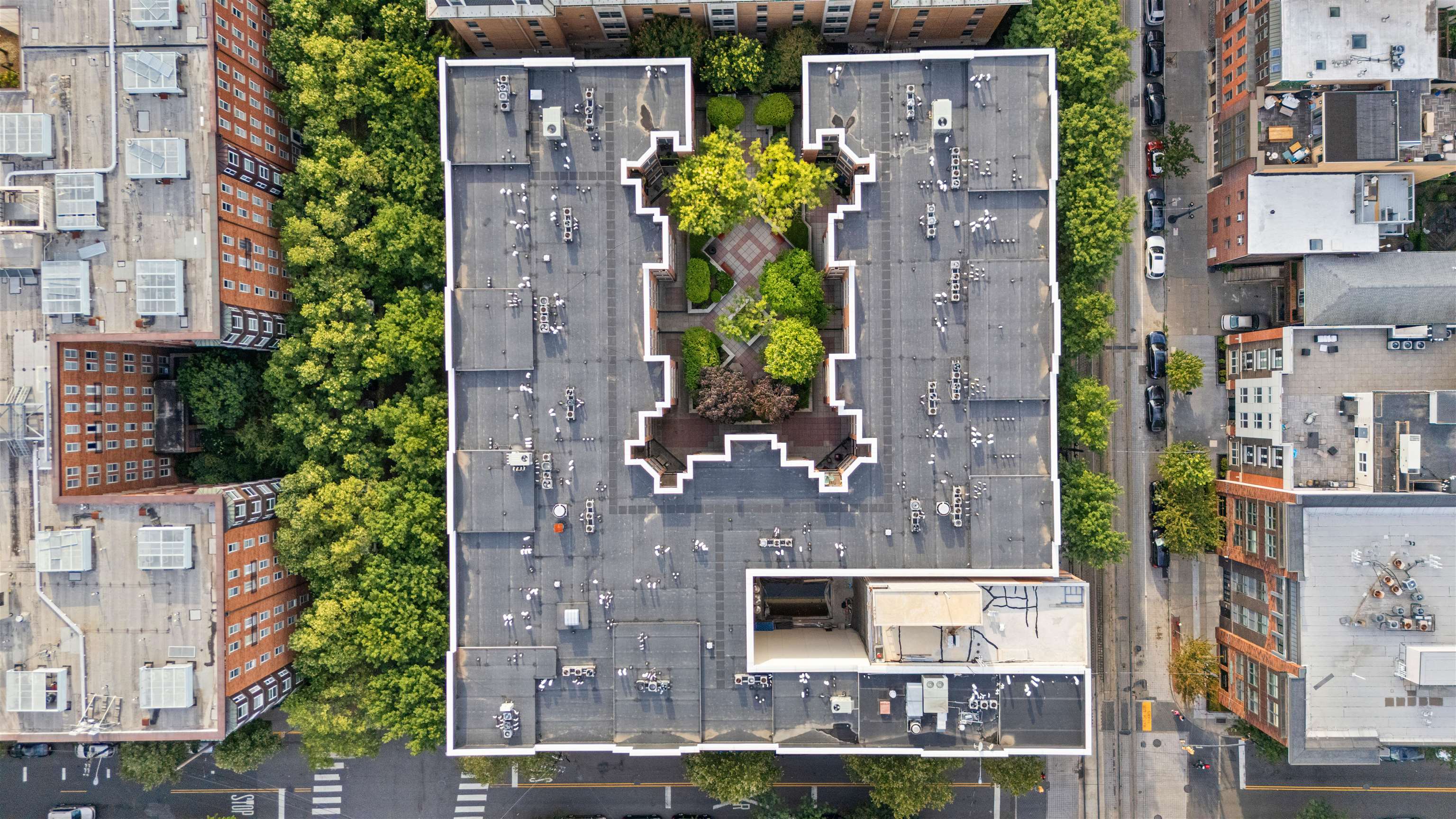 126 DUDLEY ST Unit: 420