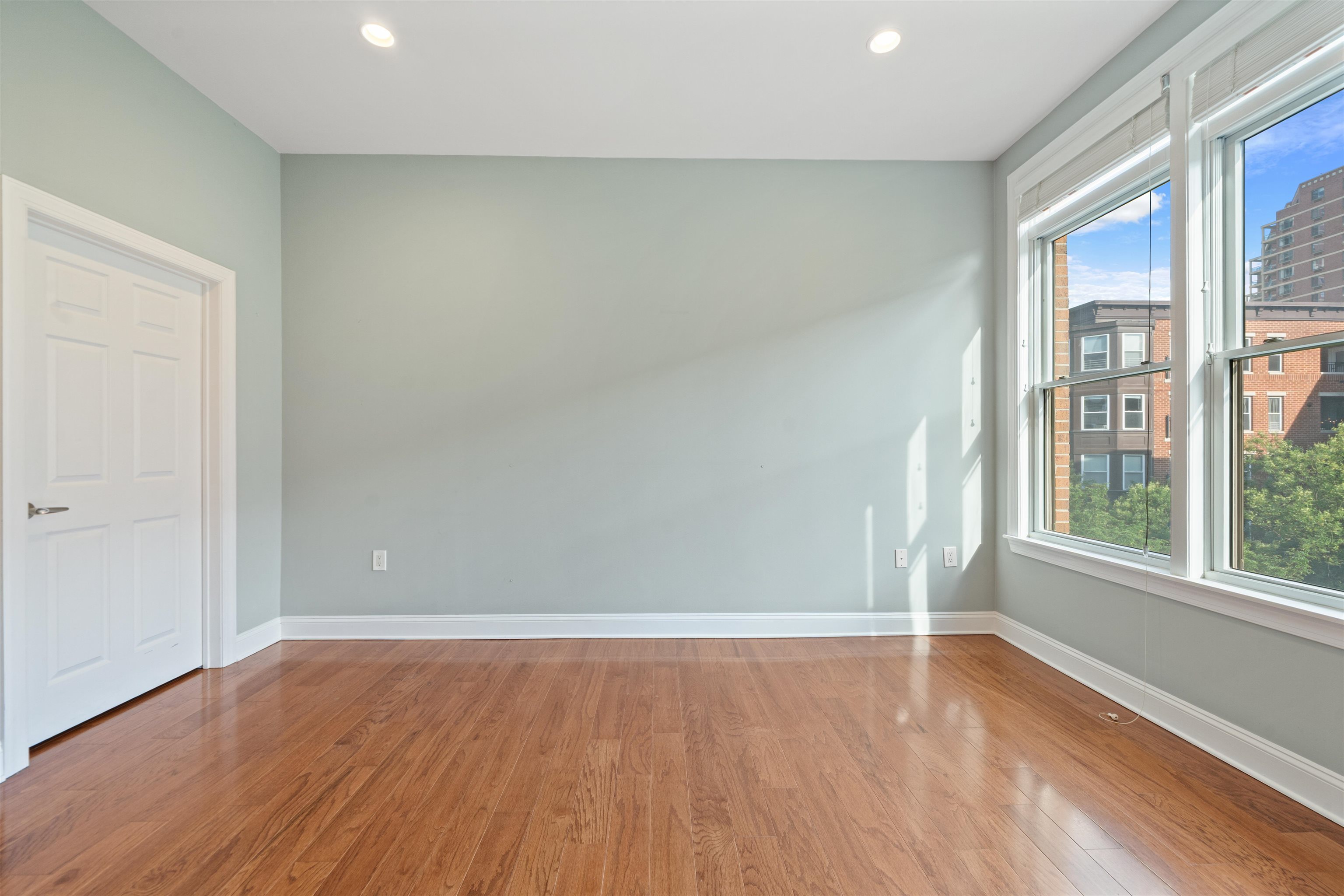 126 DUDLEY ST Unit: 420