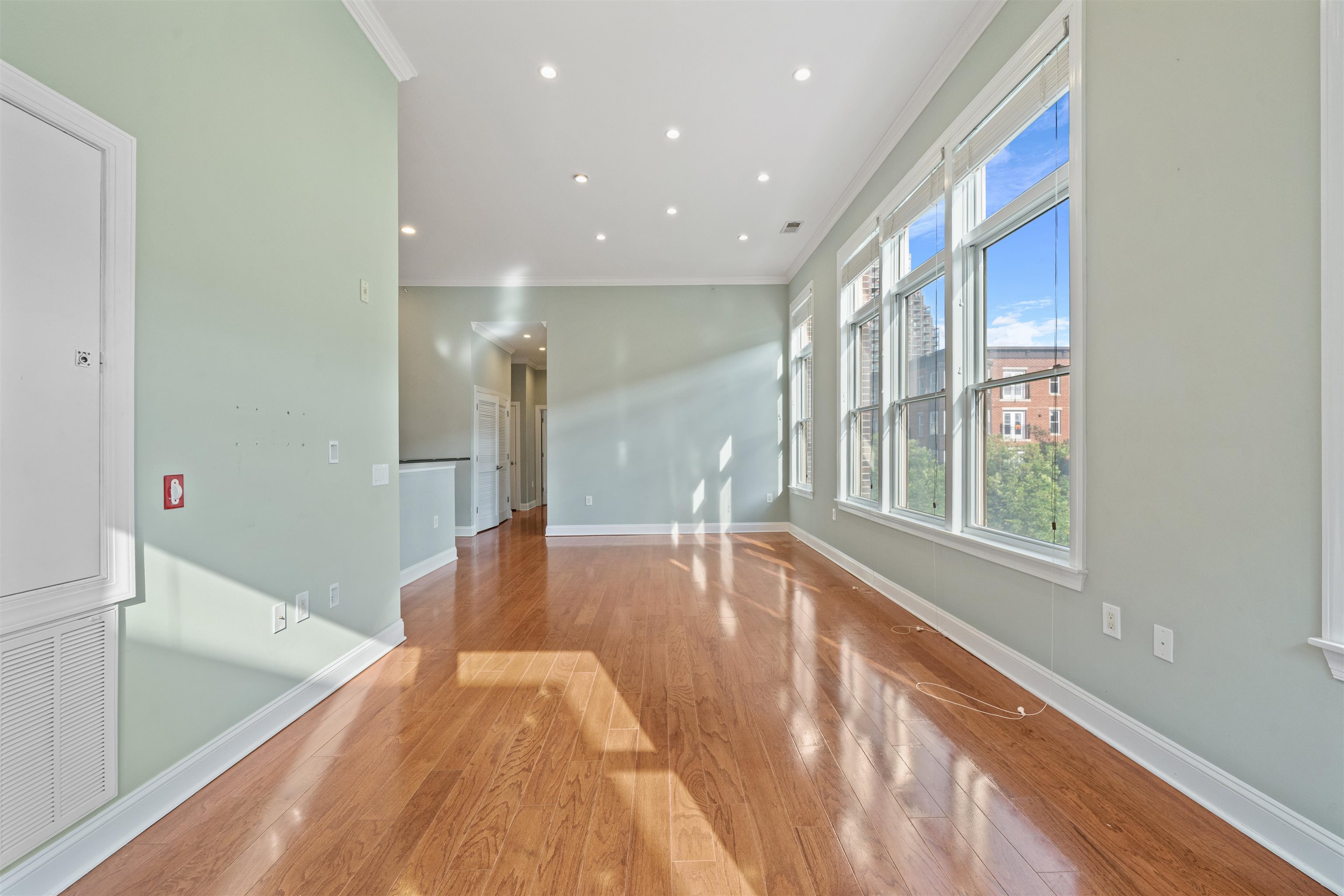126 DUDLEY ST Unit: 420