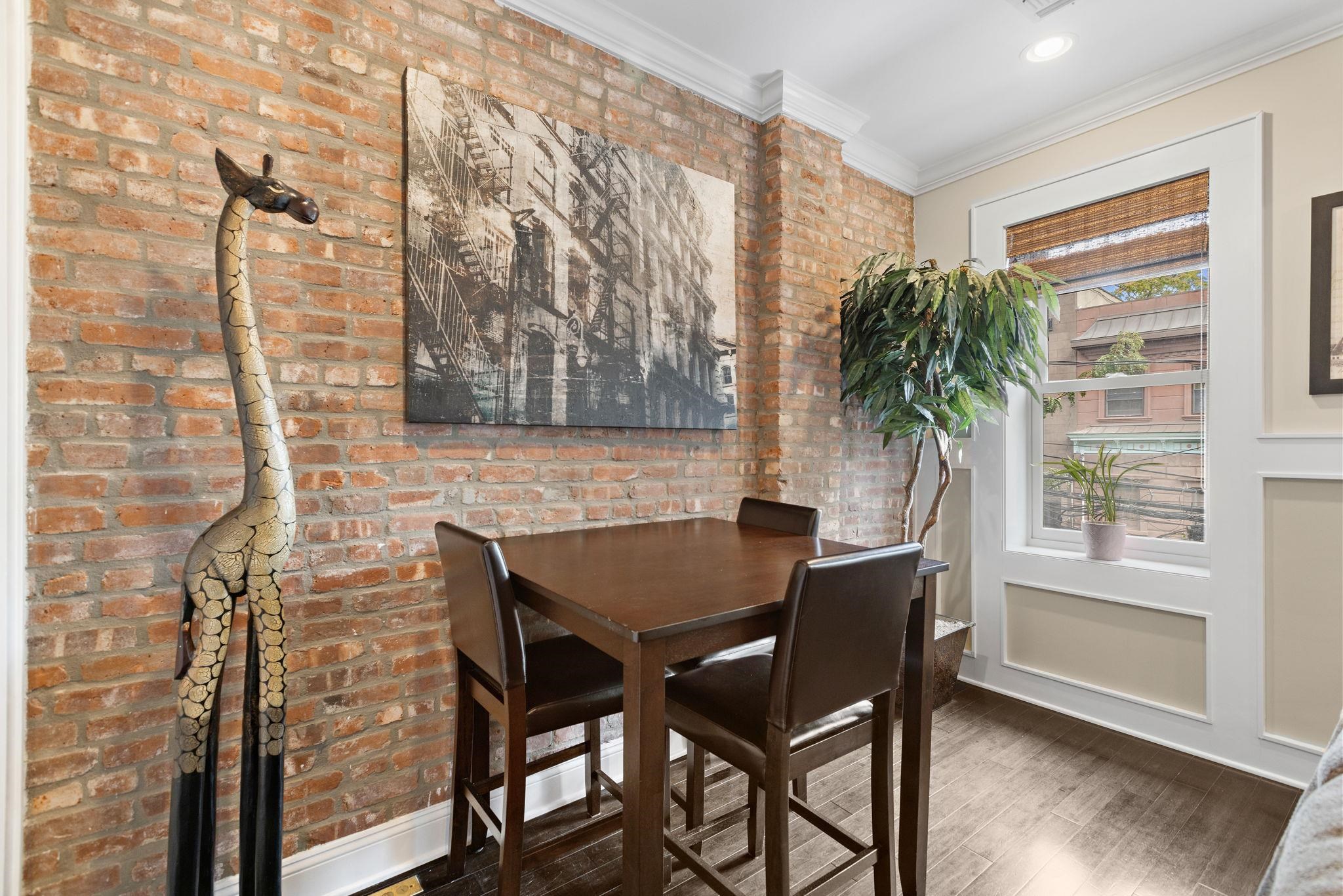 328 GARDEN ST Unit: 3