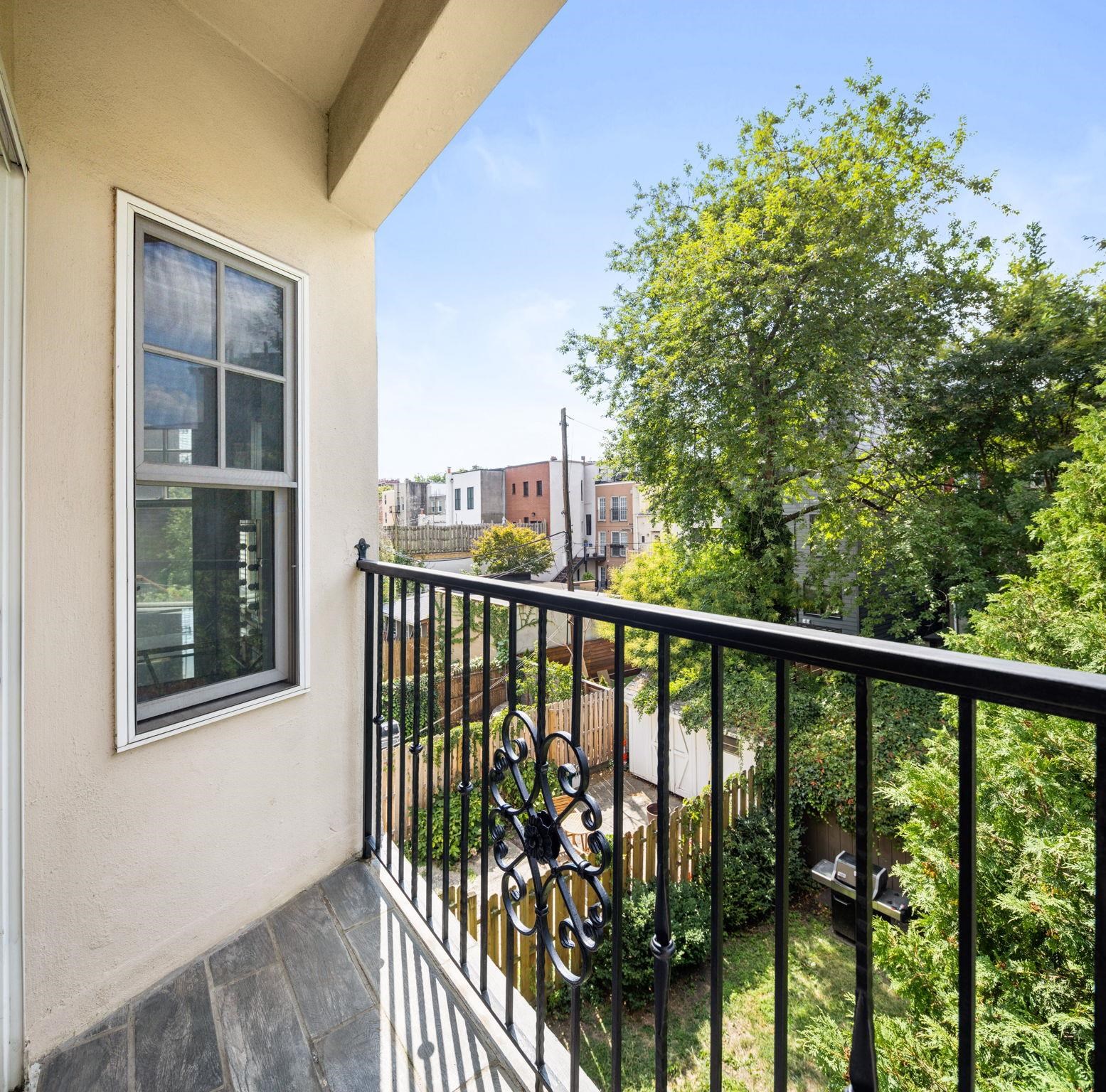 328 GARDEN ST Unit: 3