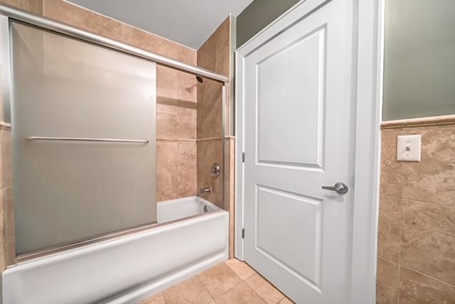 924 JEFFERSON ST Unit: 2B