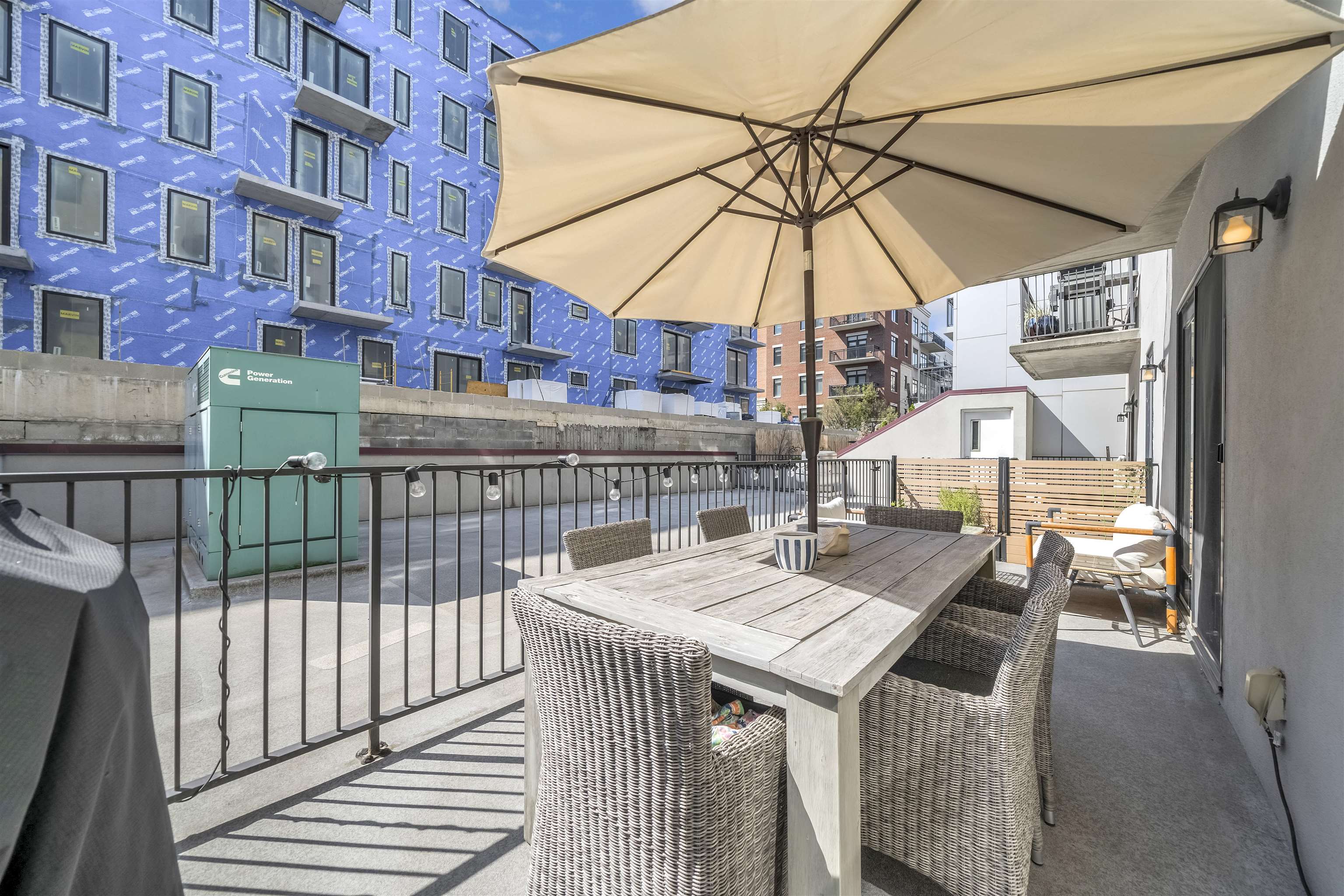 924 JEFFERSON ST Unit: 2B