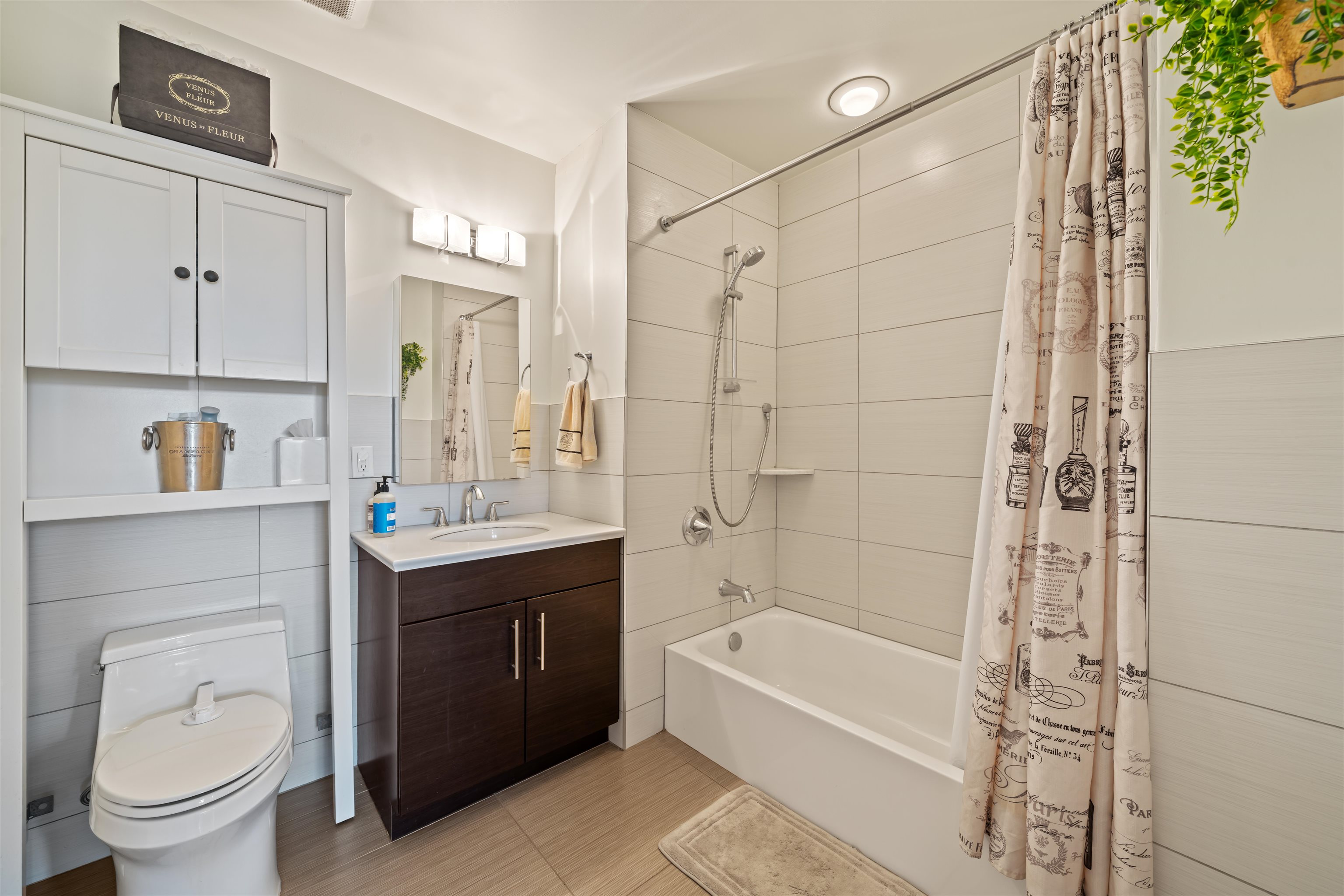 84 WILLOW AVE Unit: 4B