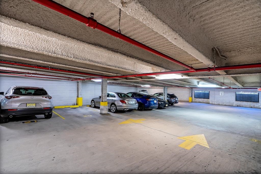 318 54TH ST Unit: 3I