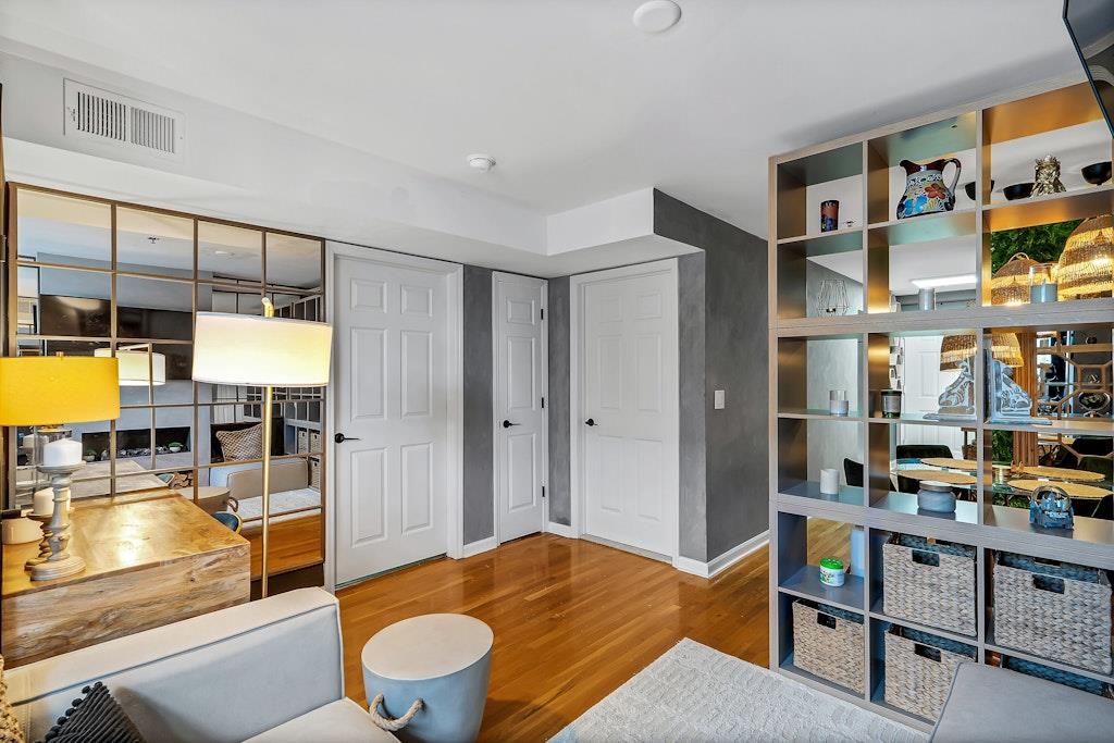 318 54TH ST Unit: 3I