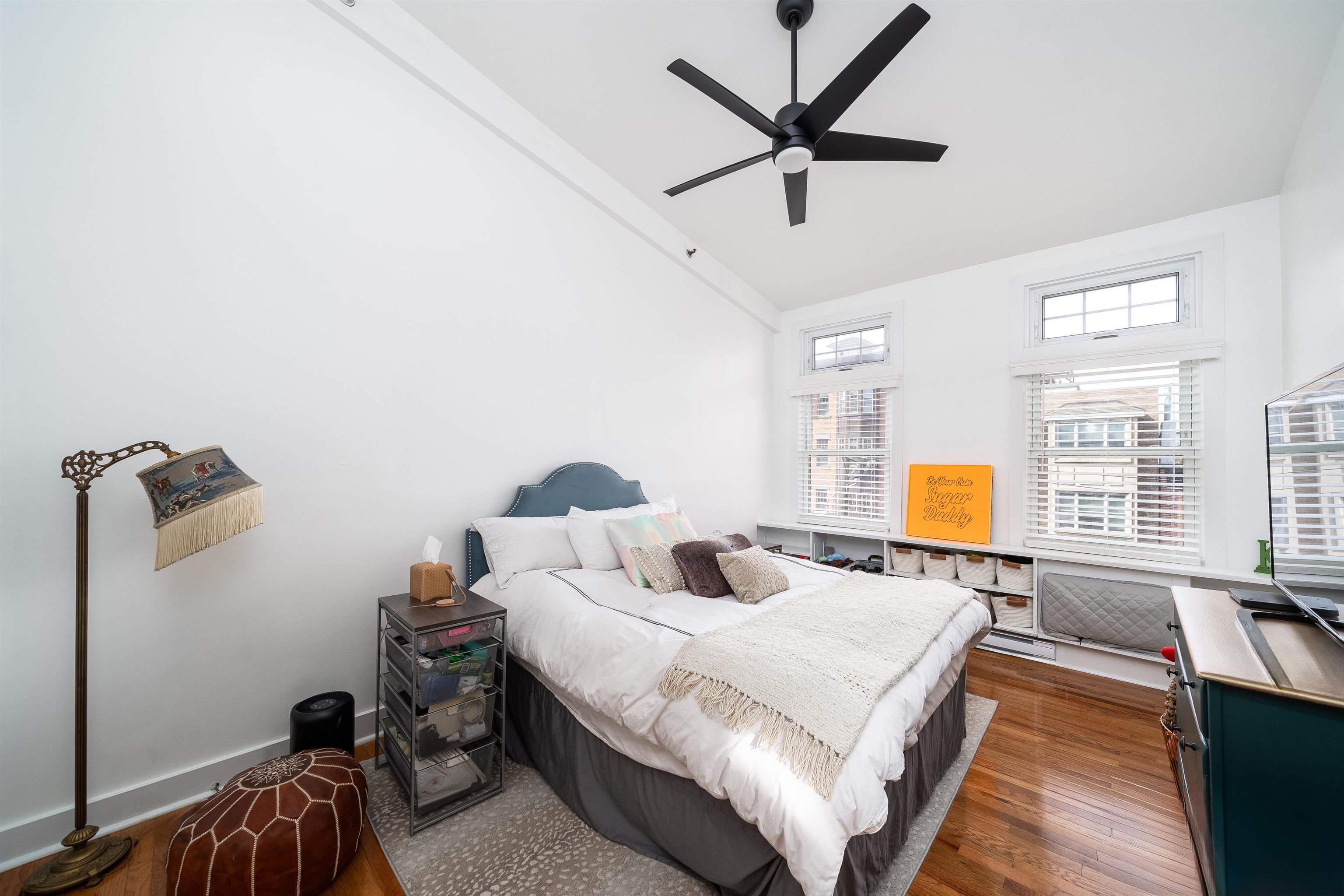 79 MONROE ST Unit: 2FN