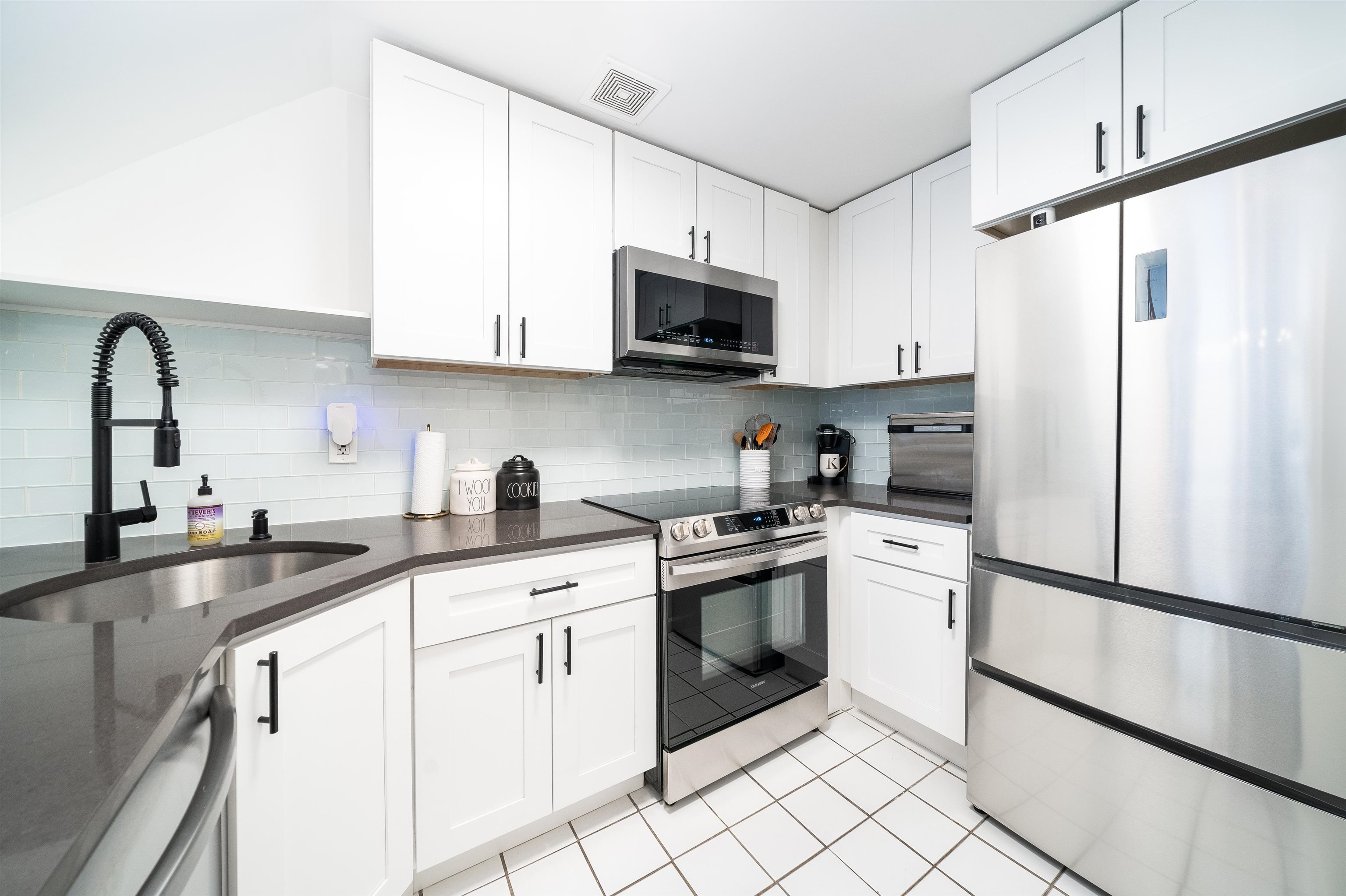 79 MONROE ST Unit: 2FN