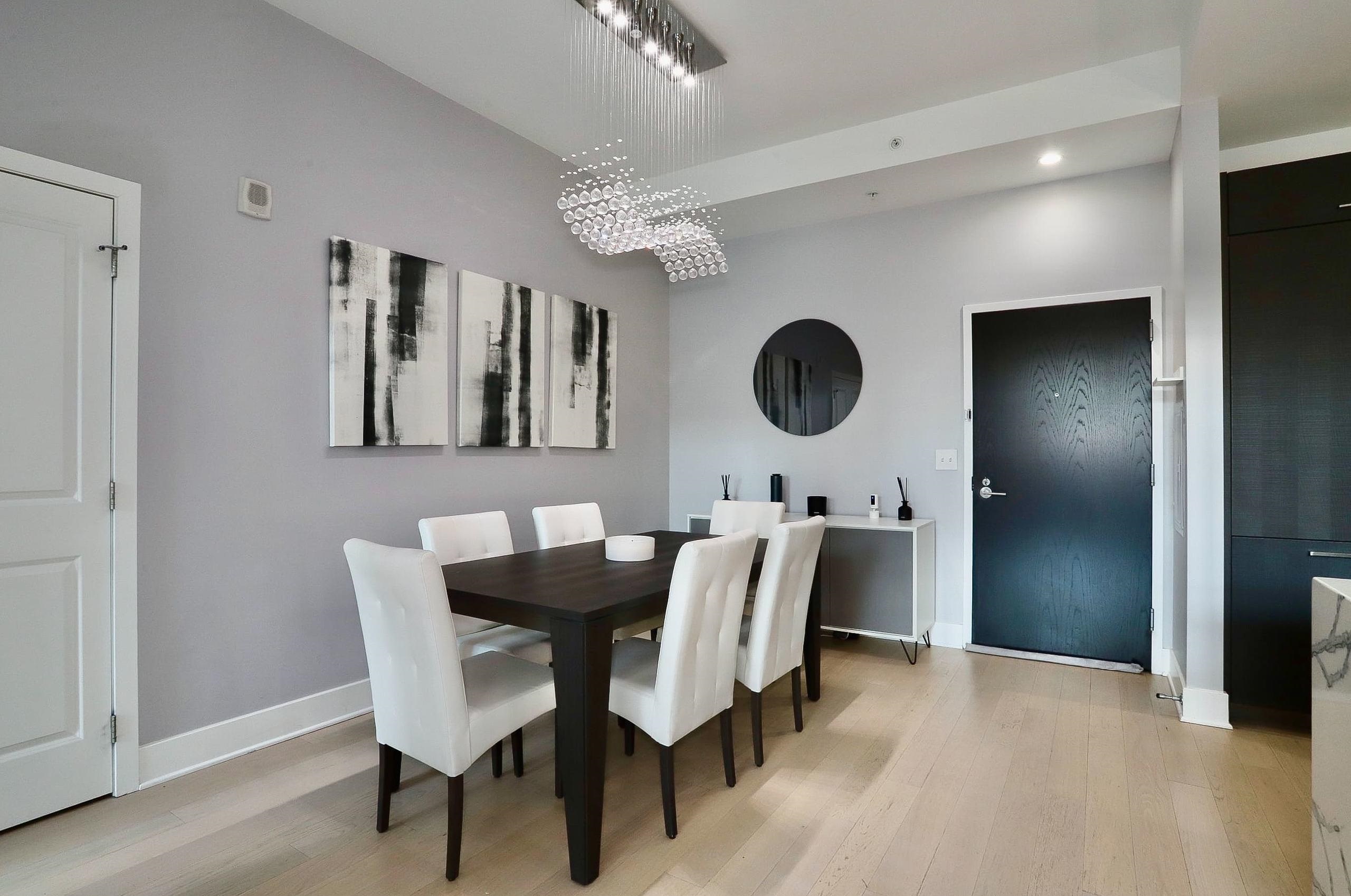 1400 HUDSON ST Unit: 330
