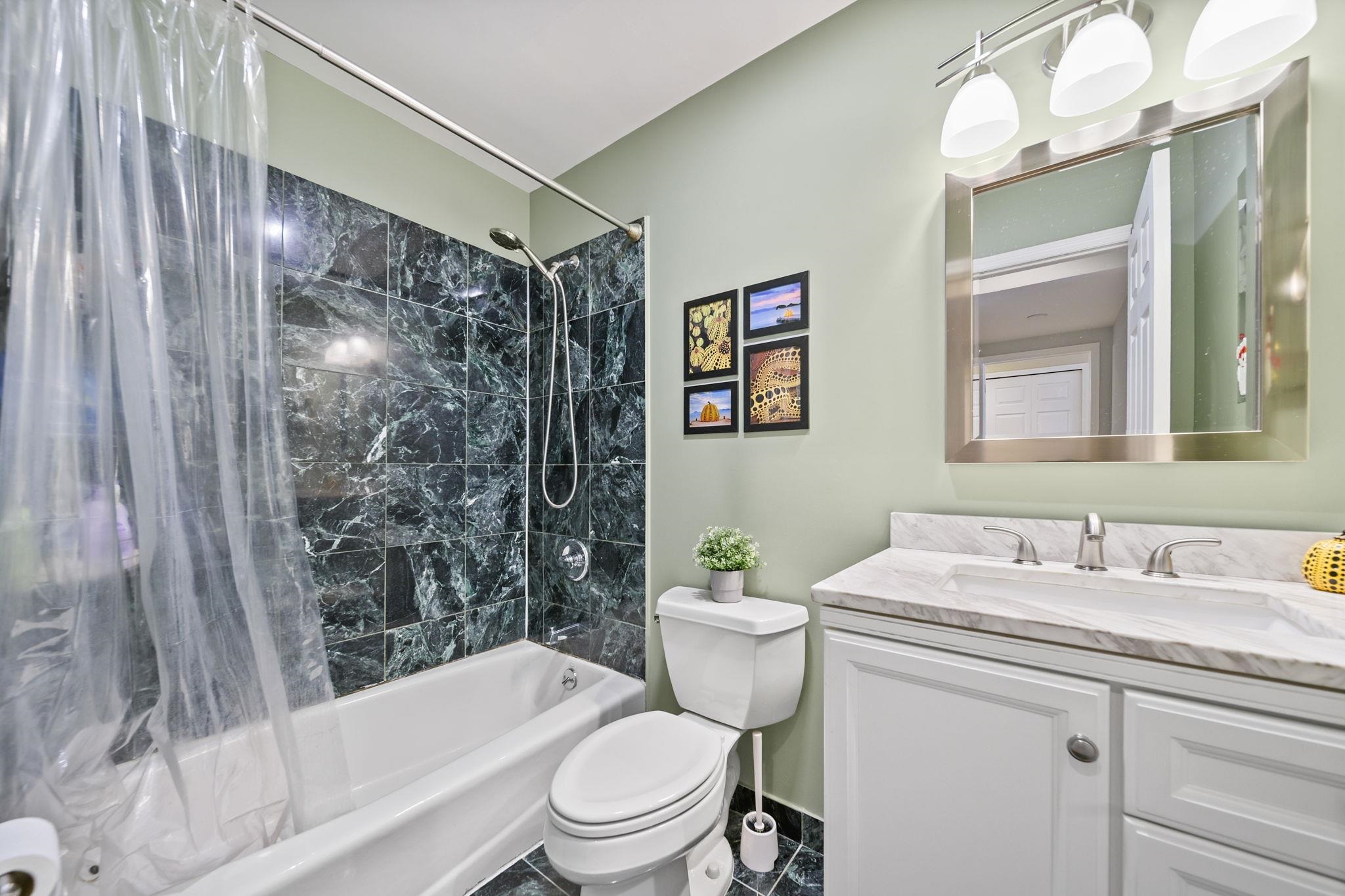 79 GRAND ST Unit: 4B