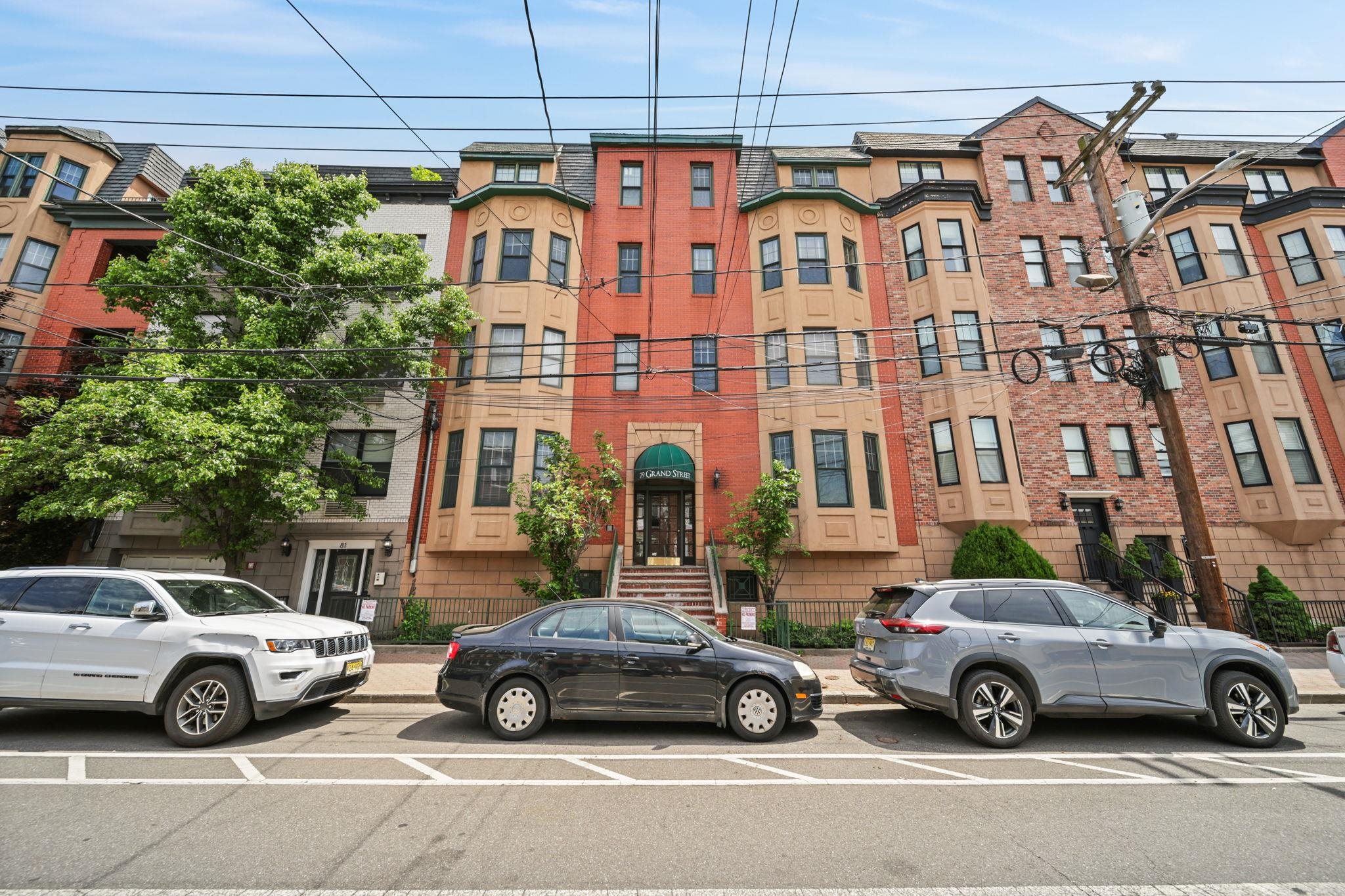 79 GRAND ST Unit: 4B