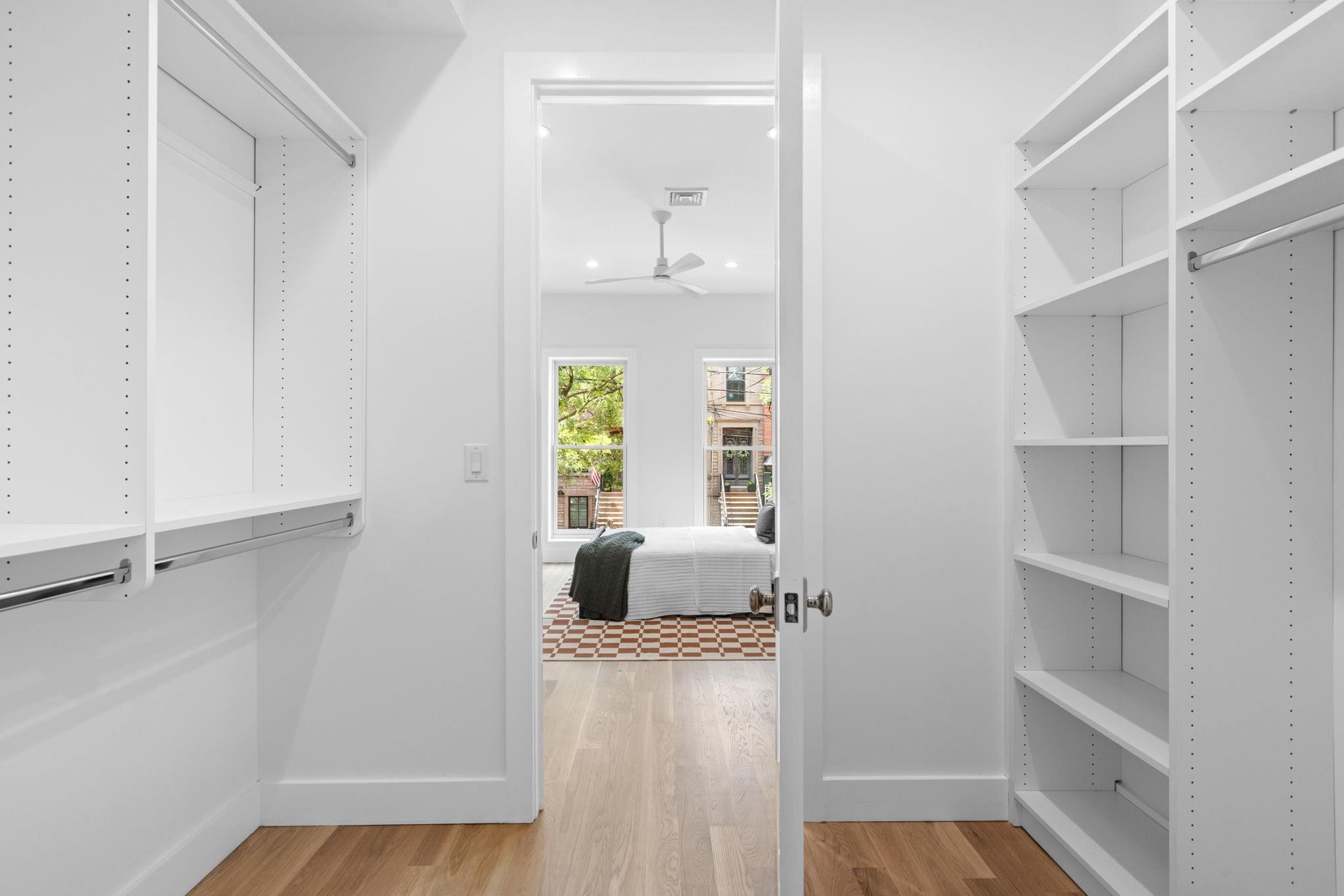 1137 PARK AVE
