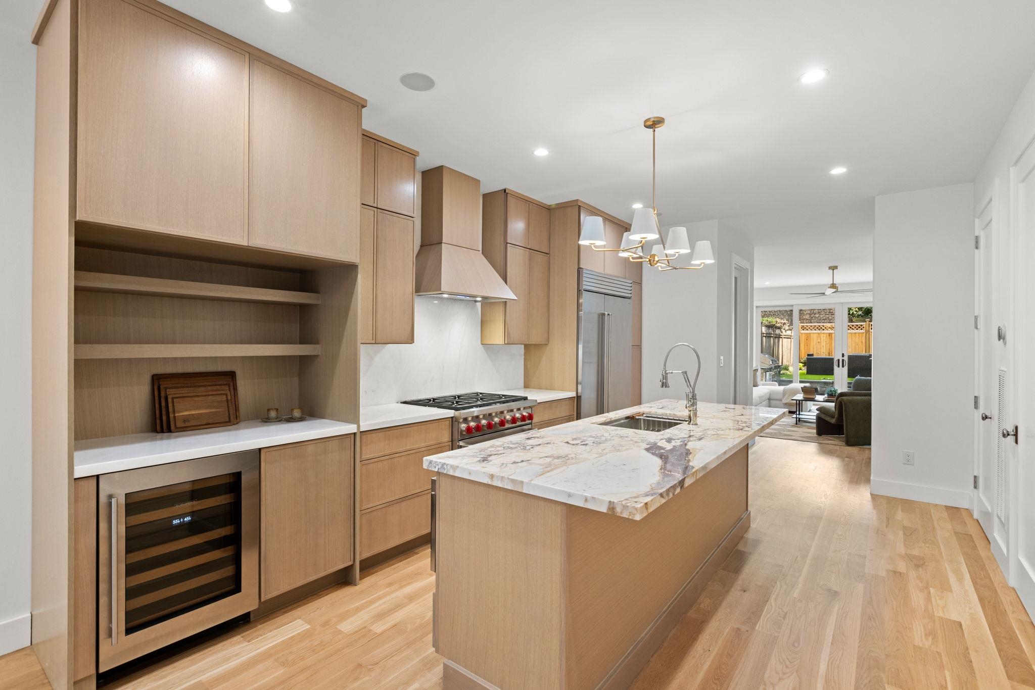 1137 PARK AVE