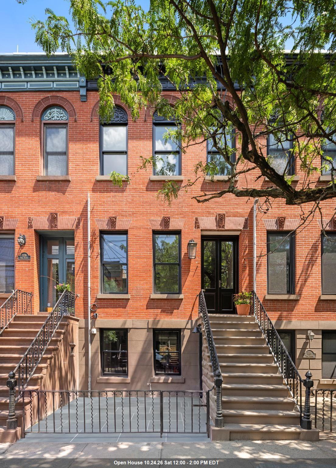 1137 PARK AVE