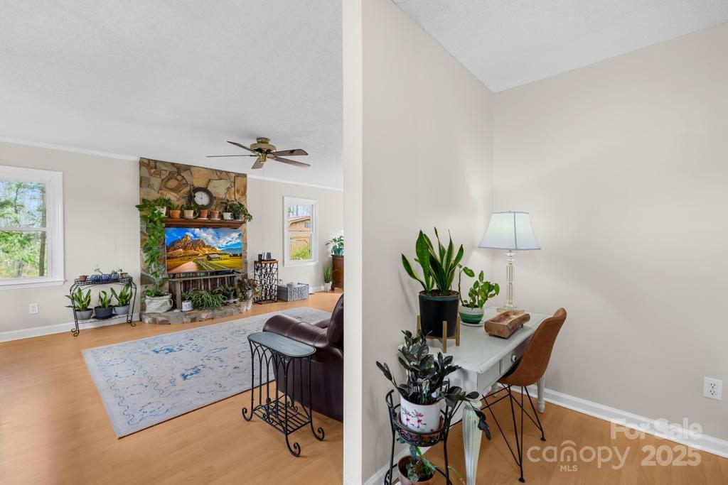 9136 Ladson Road