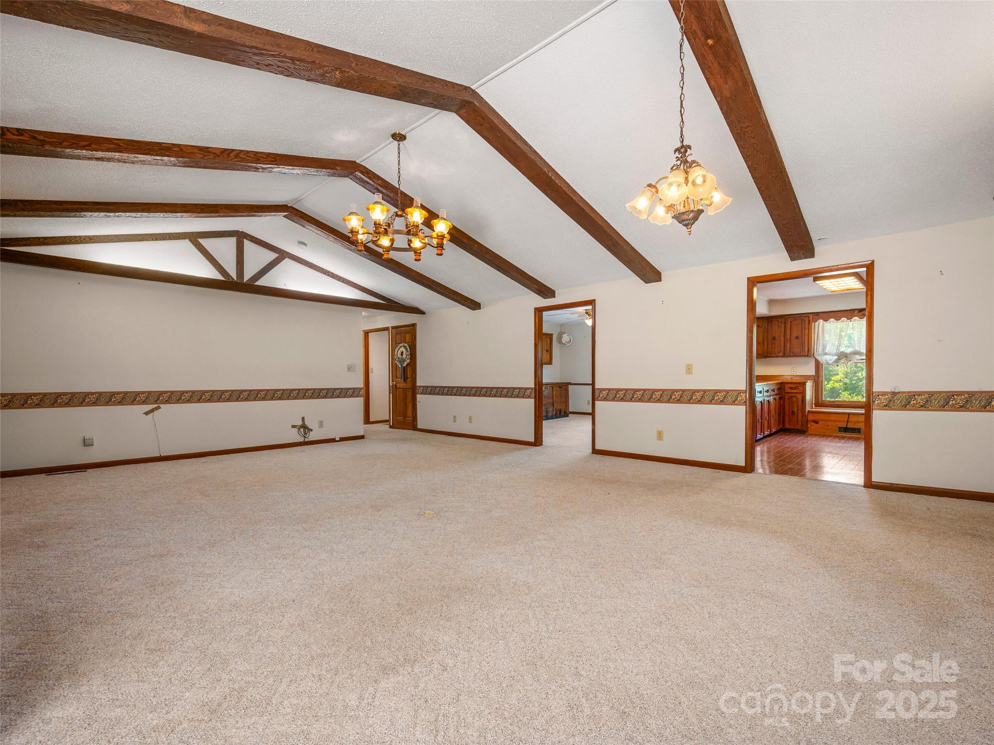 228 Oak Crest Drive