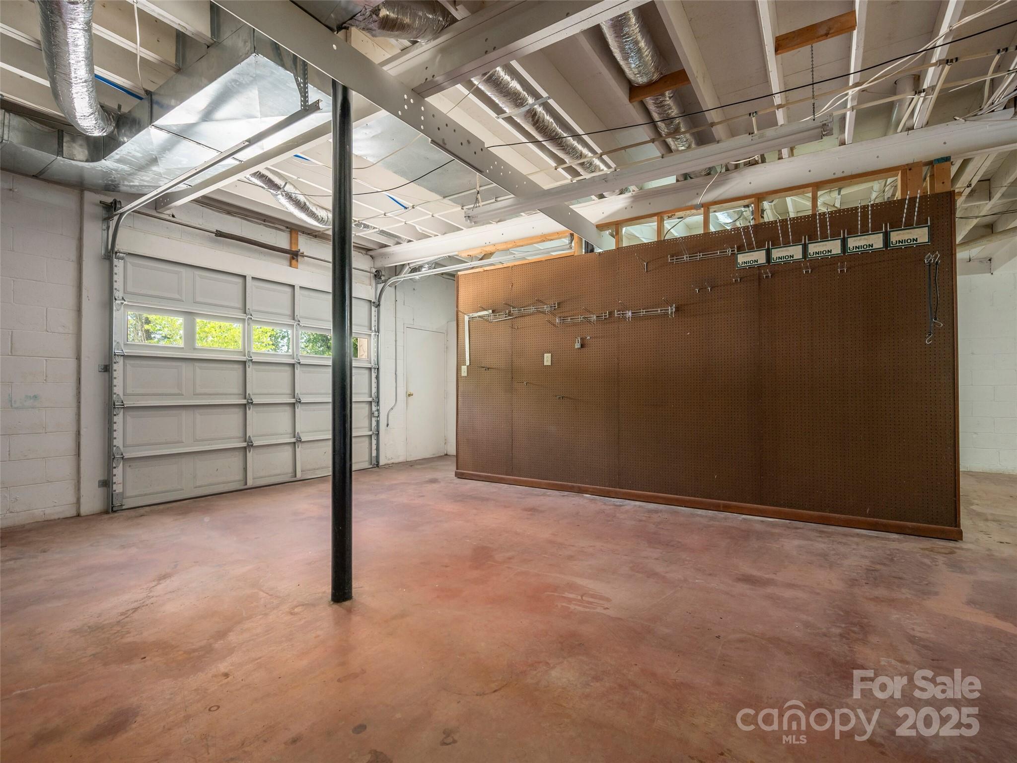 228 Oak Crest Drive
