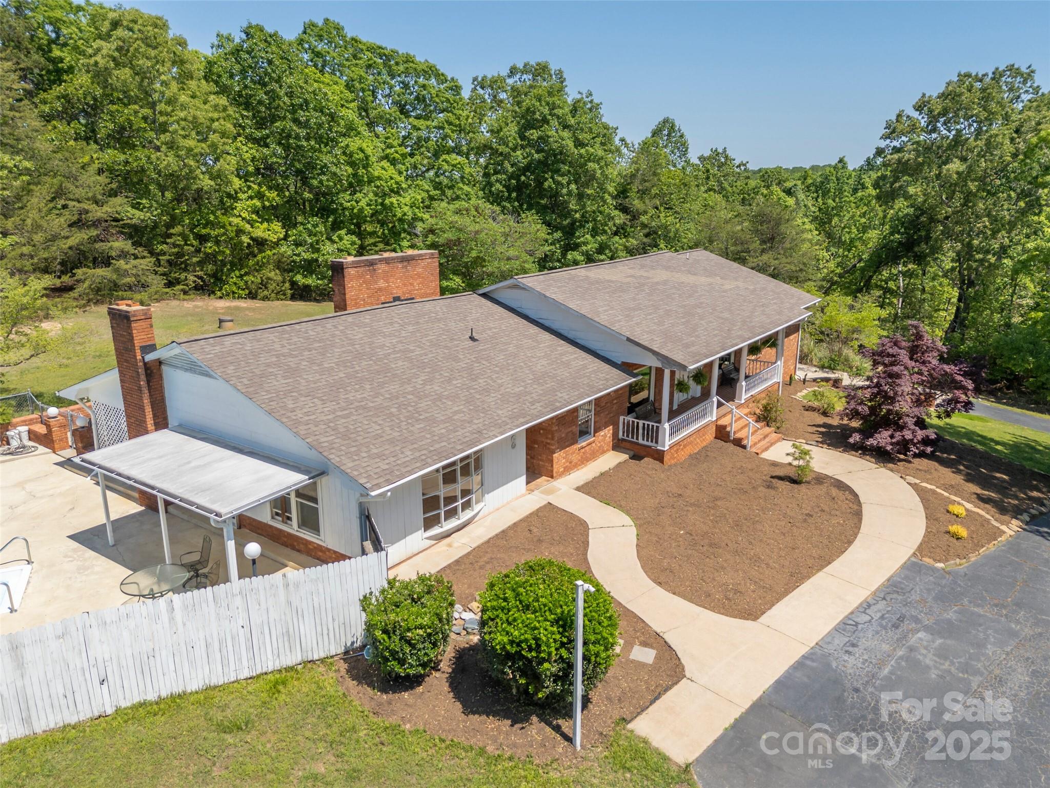 228 Oak Crest Drive