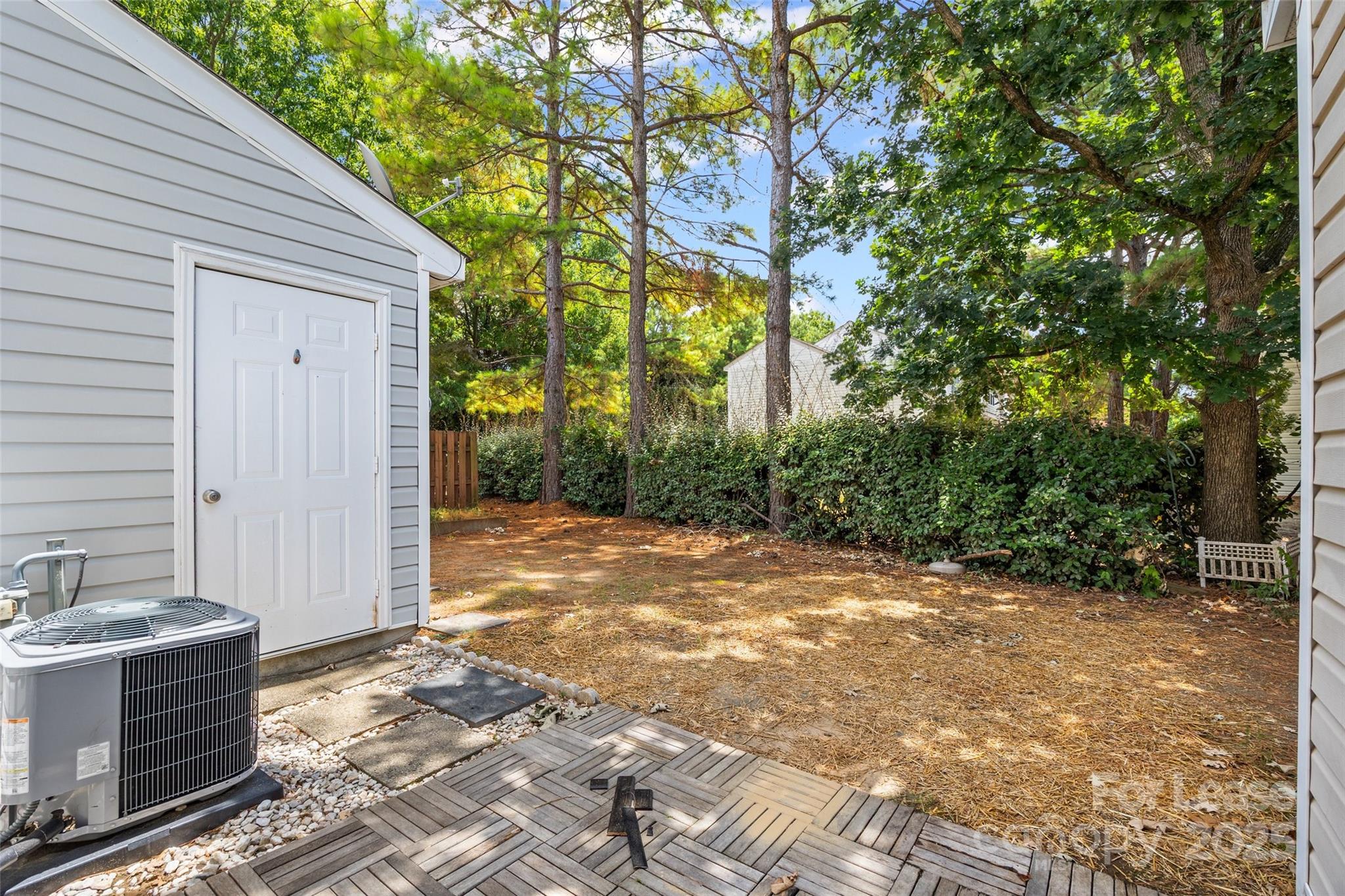 12813 Sickles Drive