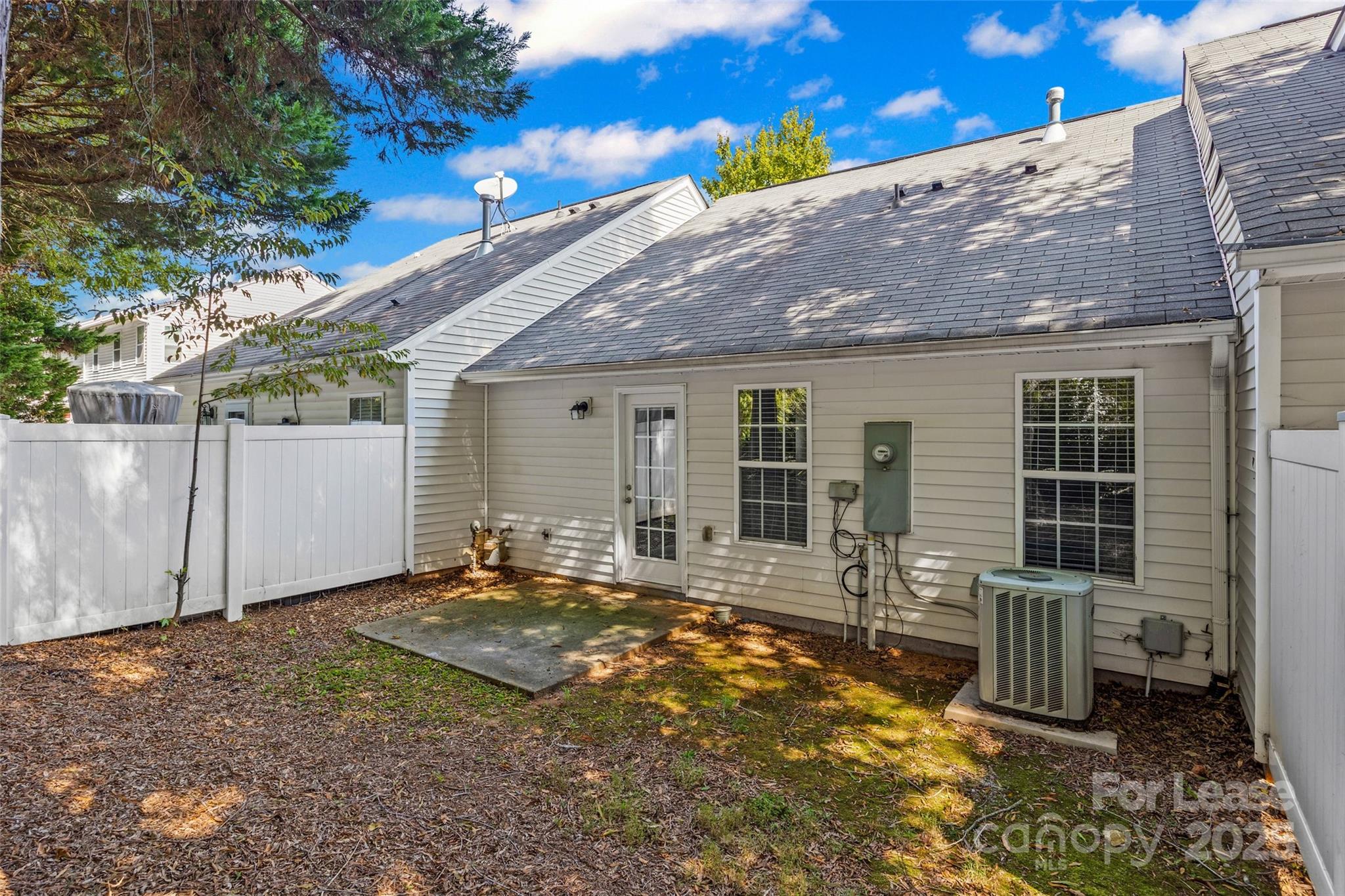 1440 Harpers Inlet Drive