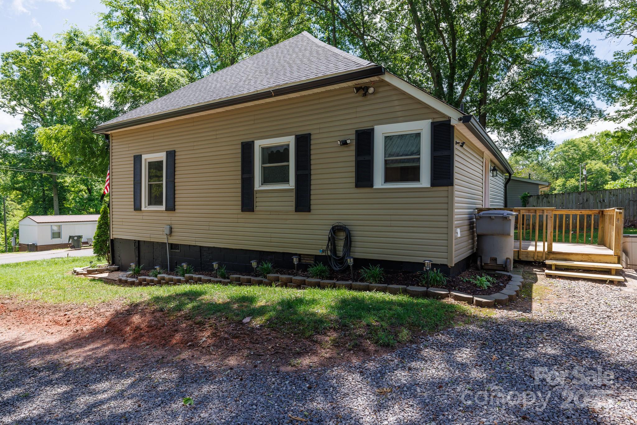 118 Sunset Drive