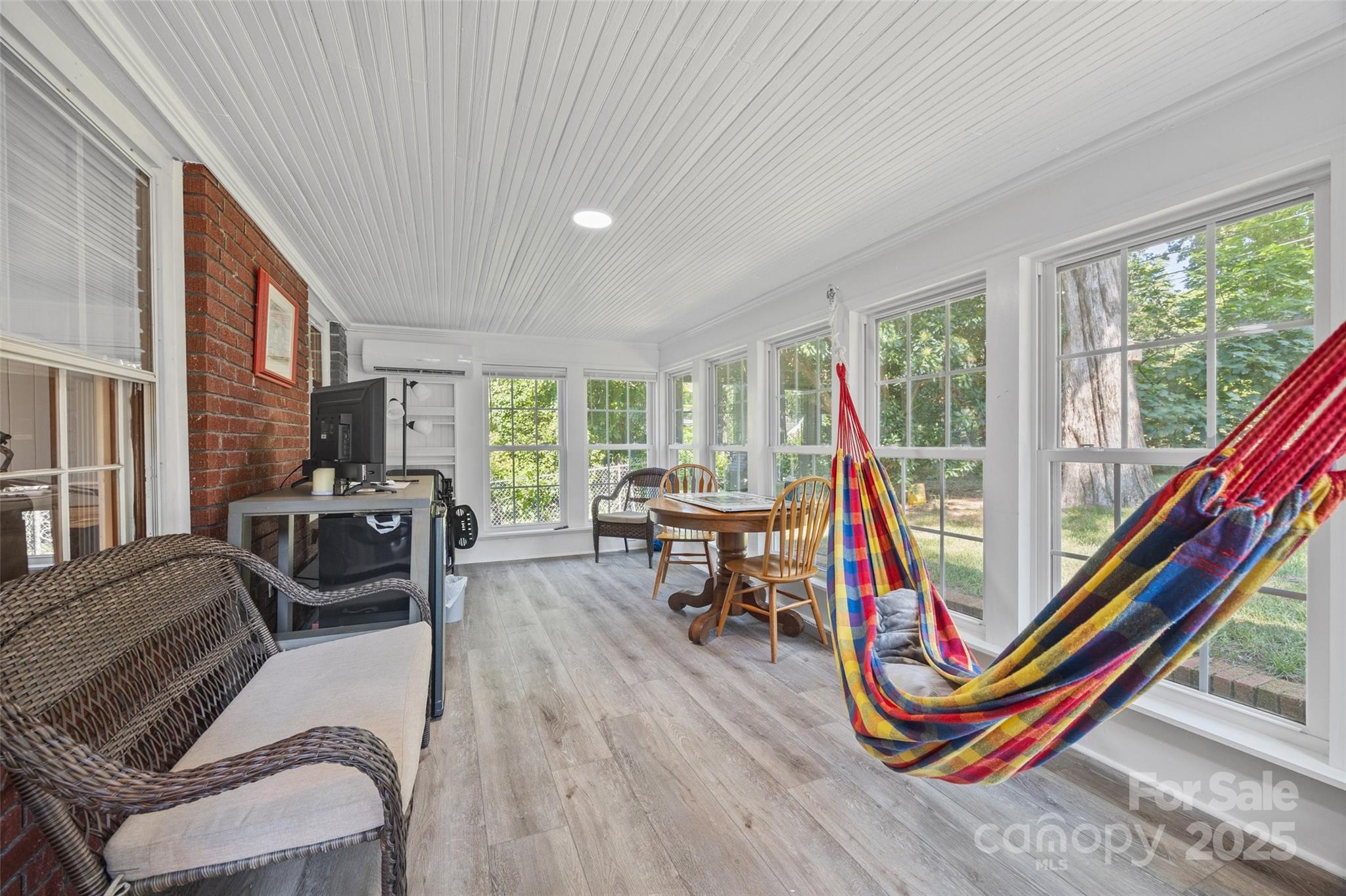 811 Myrtle Drive