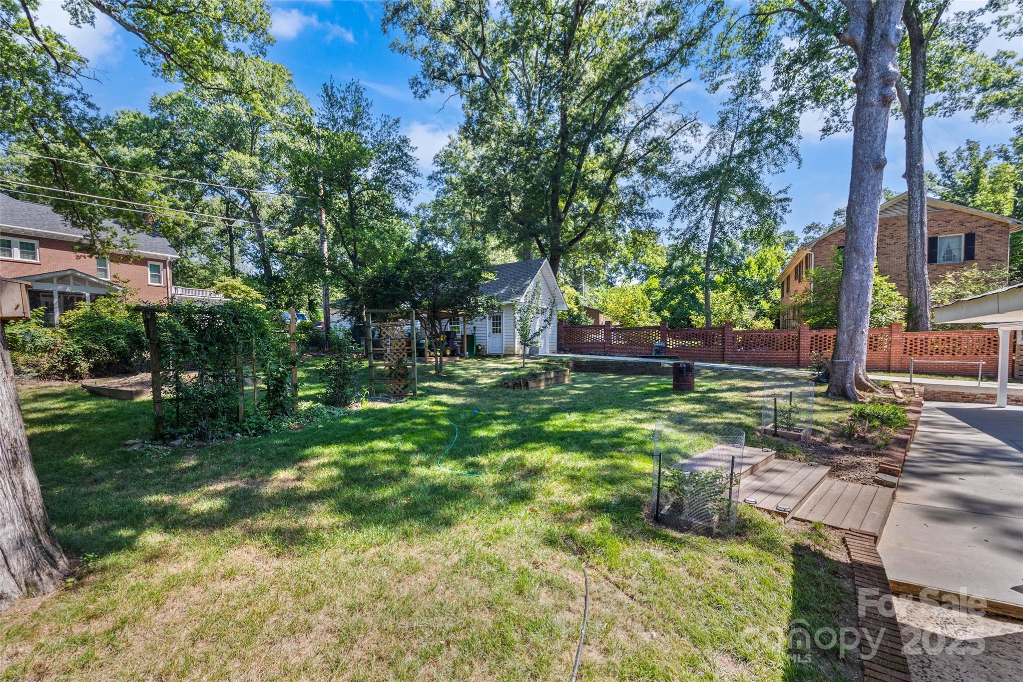 811 Myrtle Drive