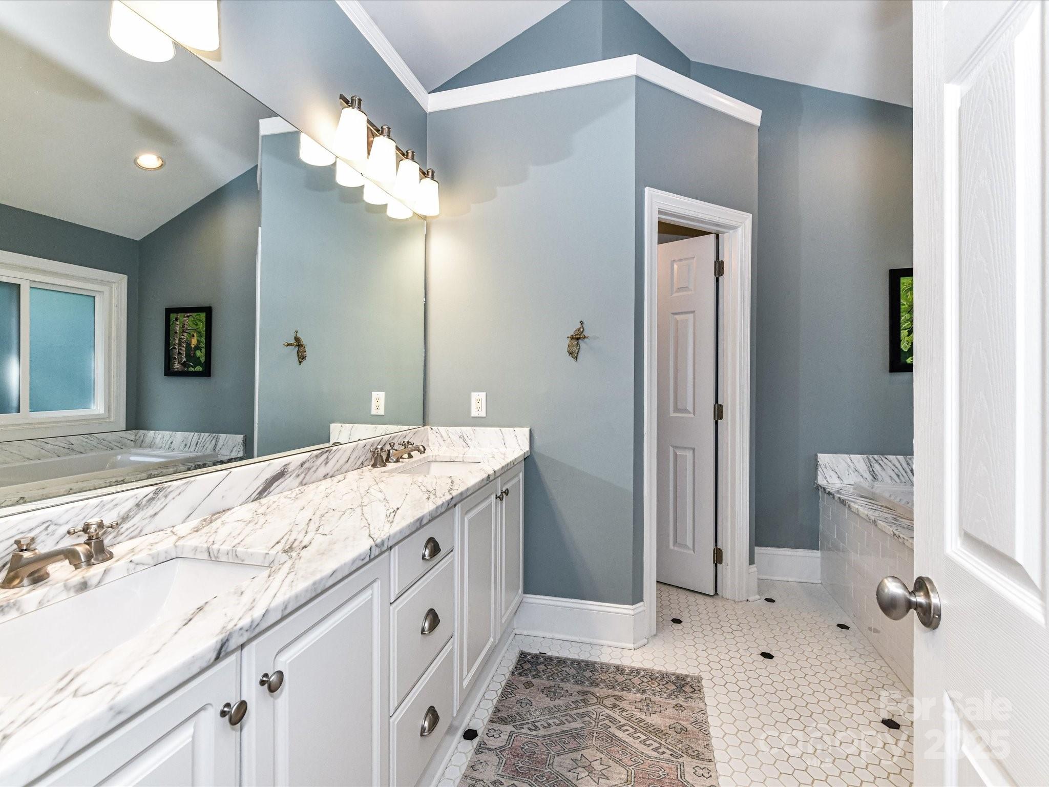 4806 Shannamara Drive