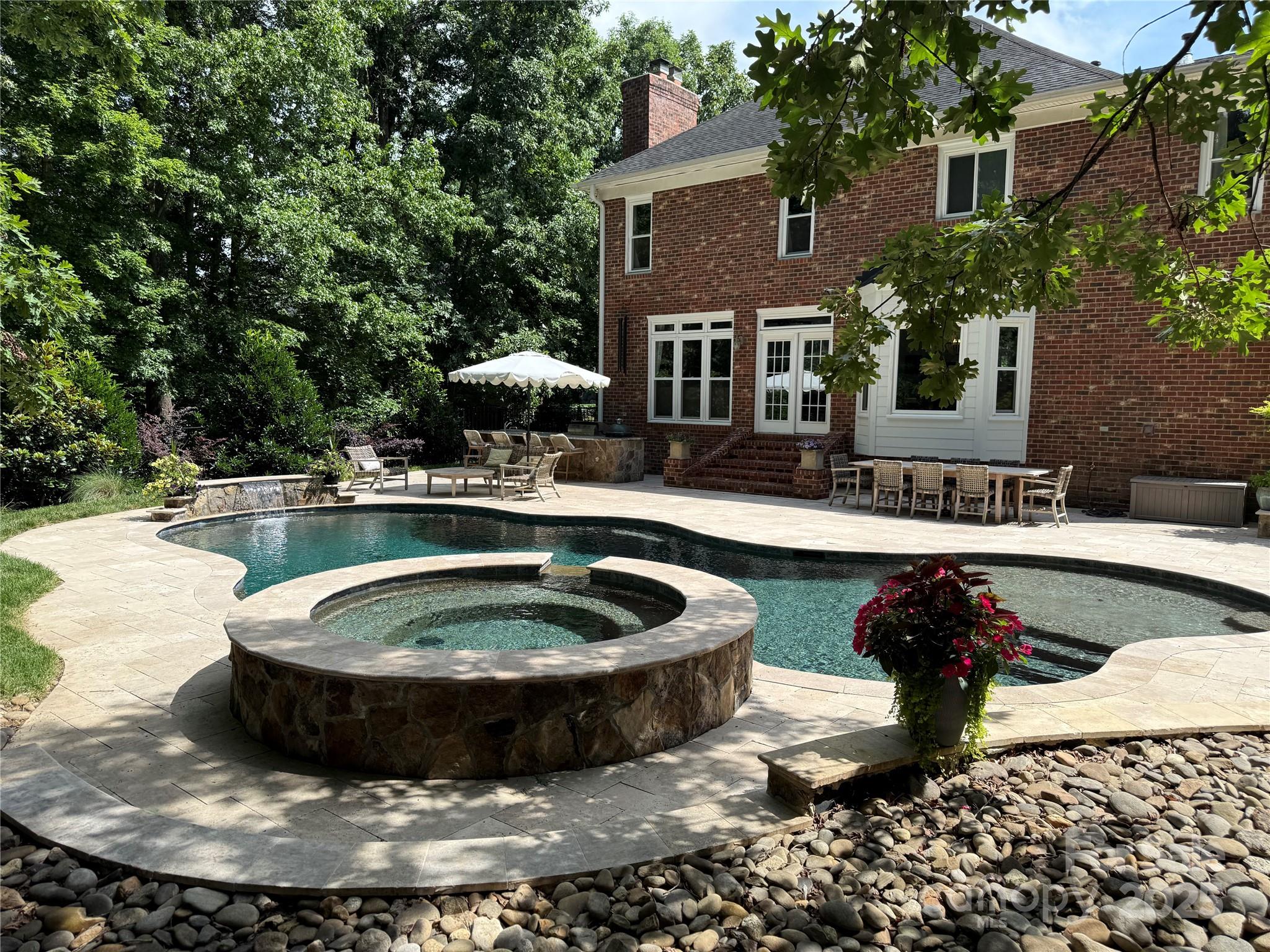 4806 Shannamara Drive