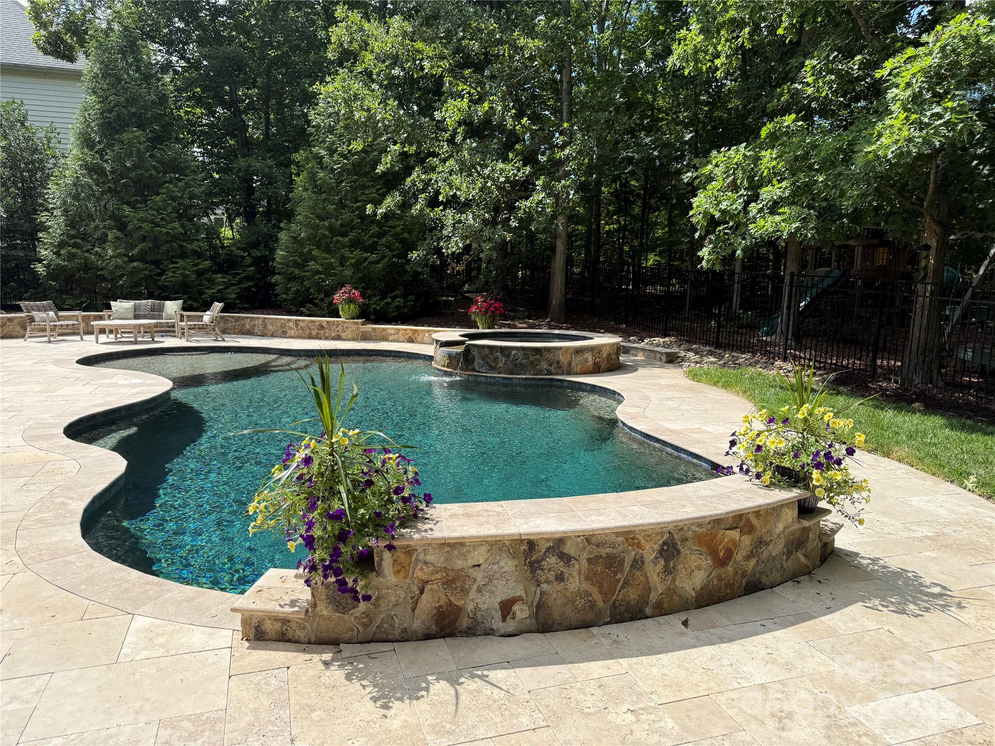 4806 Shannamara Drive