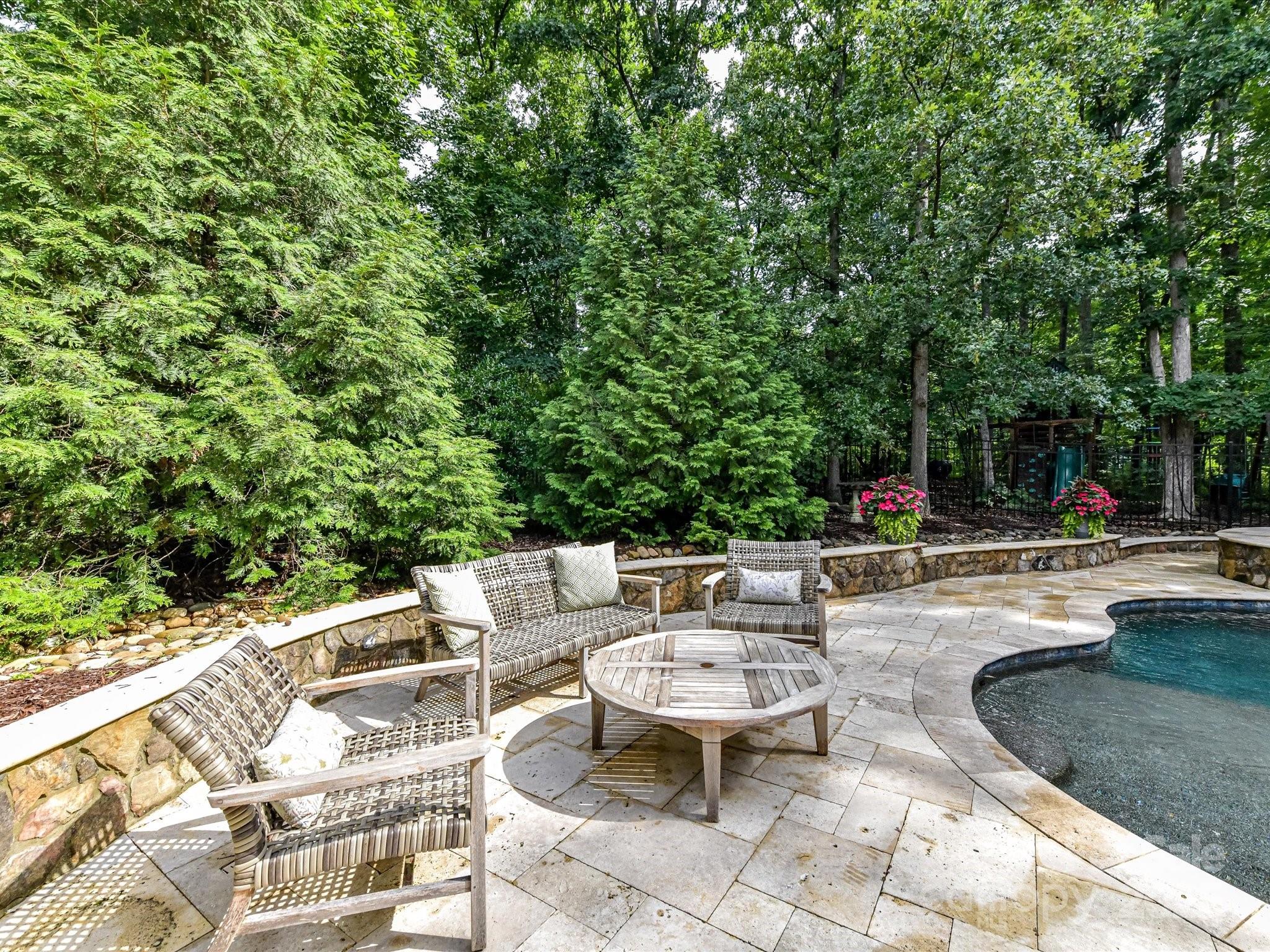 4806 Shannamara Drive