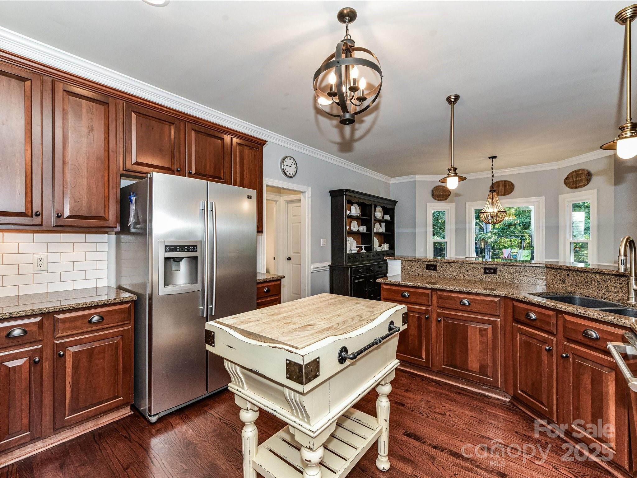 4806 Shannamara Drive