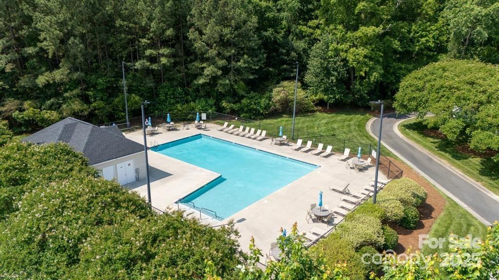 764 Atherton Way