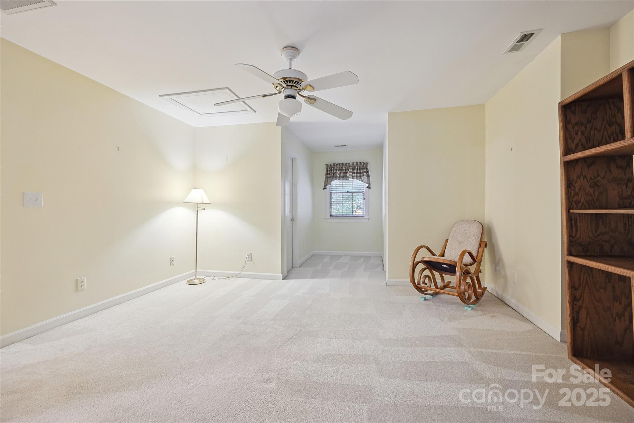 12 Woodvine Lane