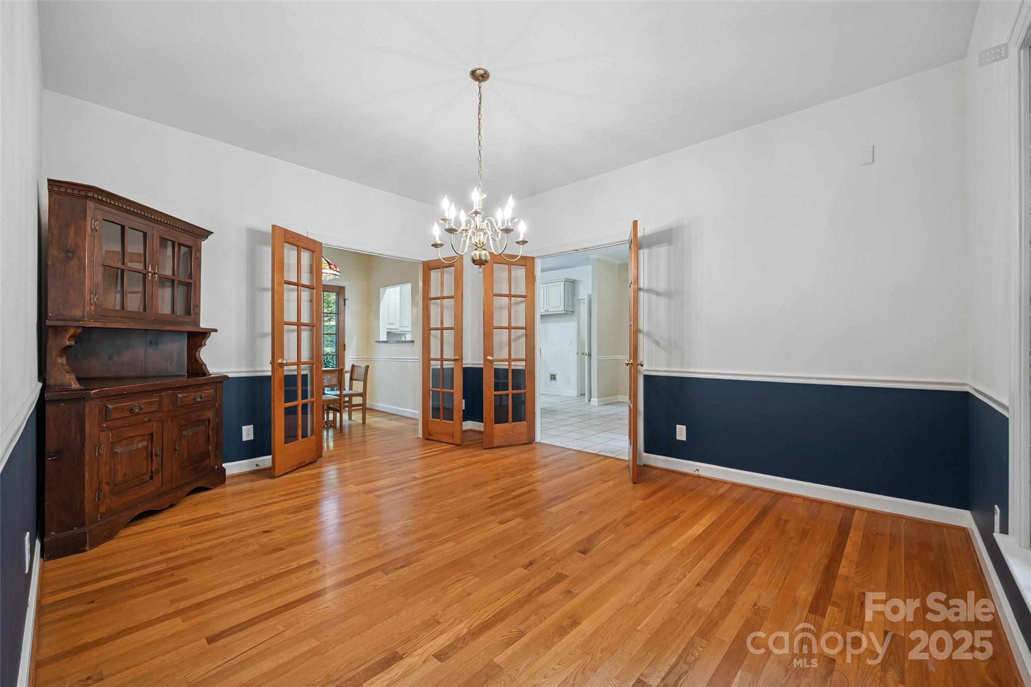 12 Woodvine Lane