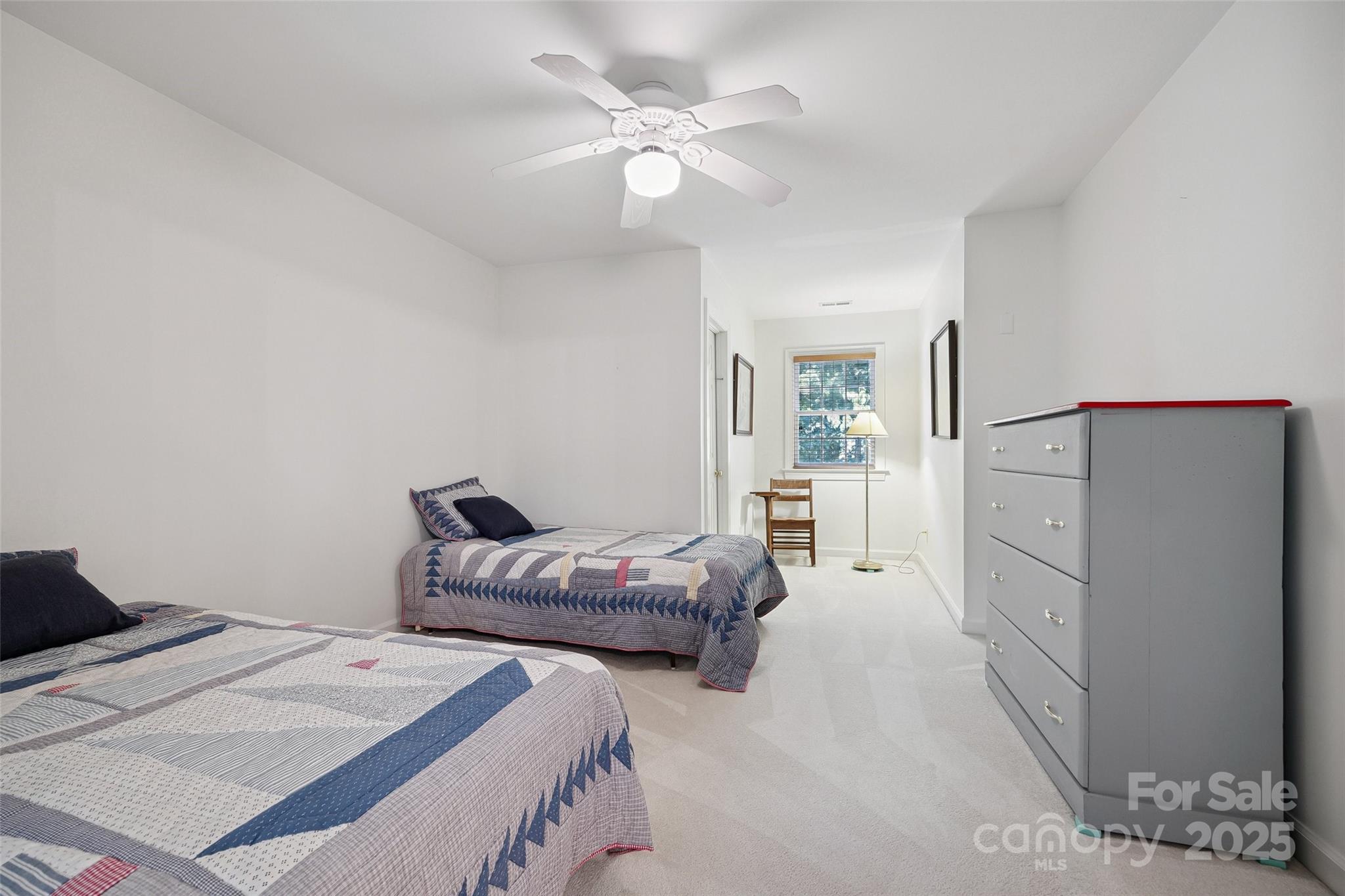 12 Woodvine Lane