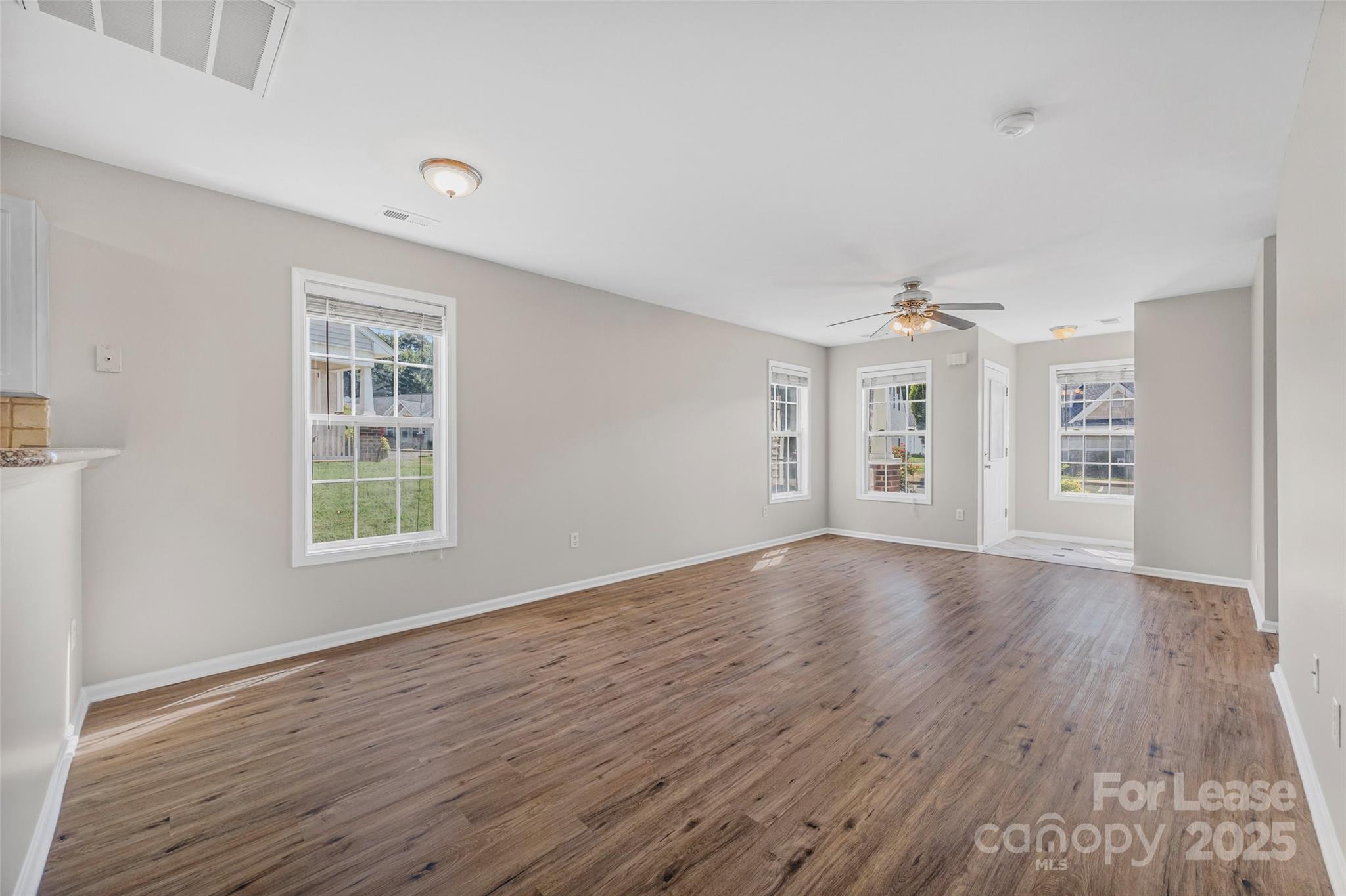 1544 Tiana Way