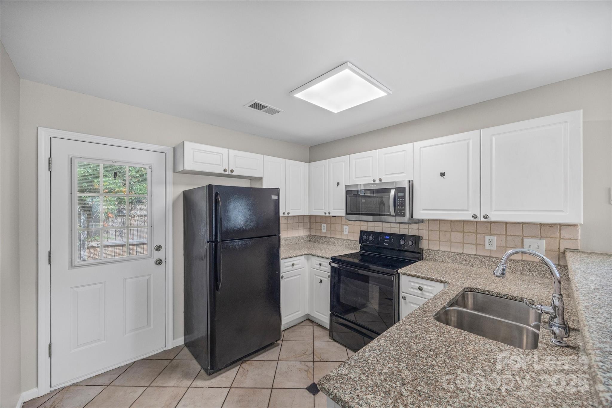 1544 Tiana Way