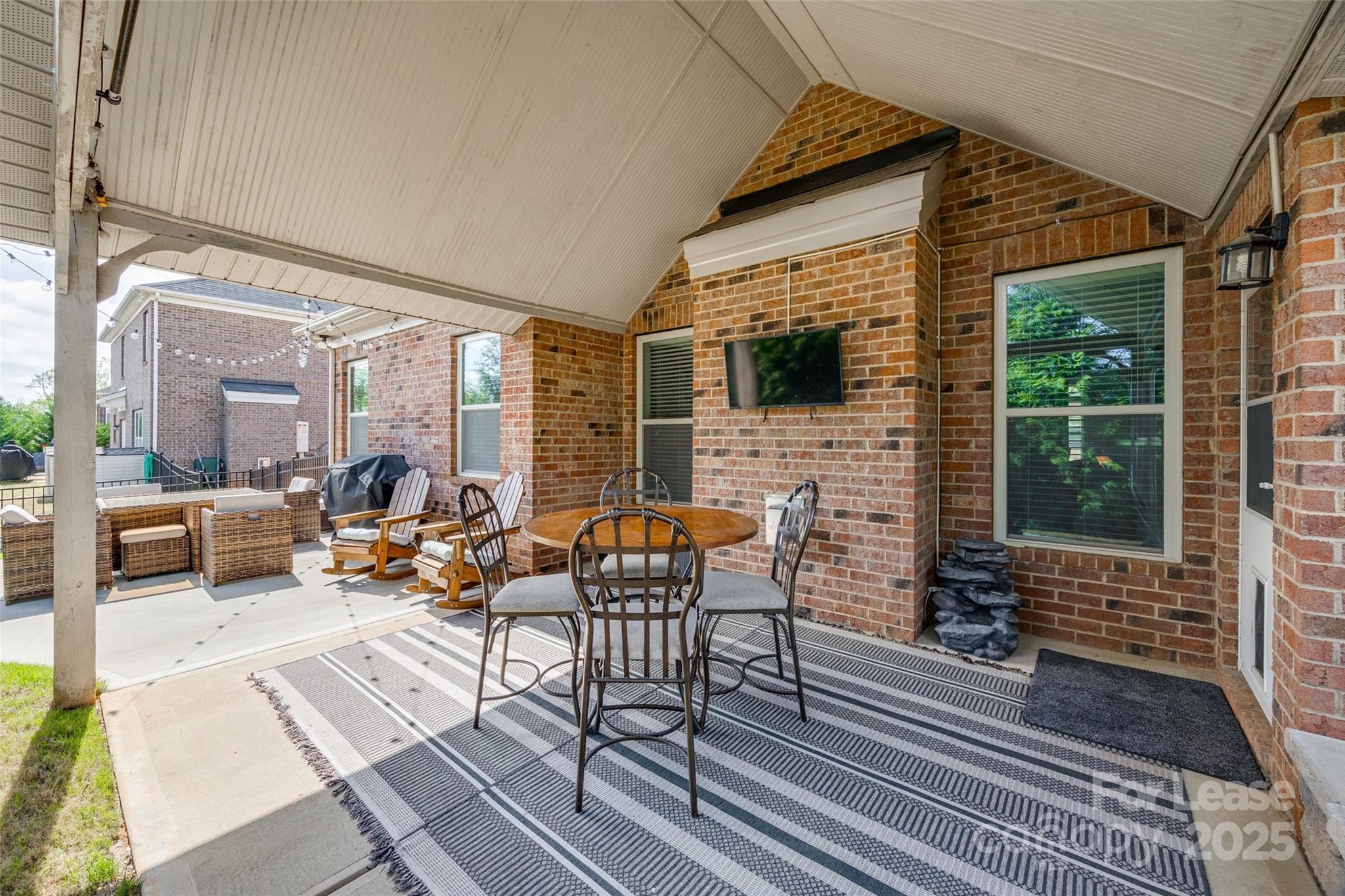 324 Kerrydale Court Unit: 106
