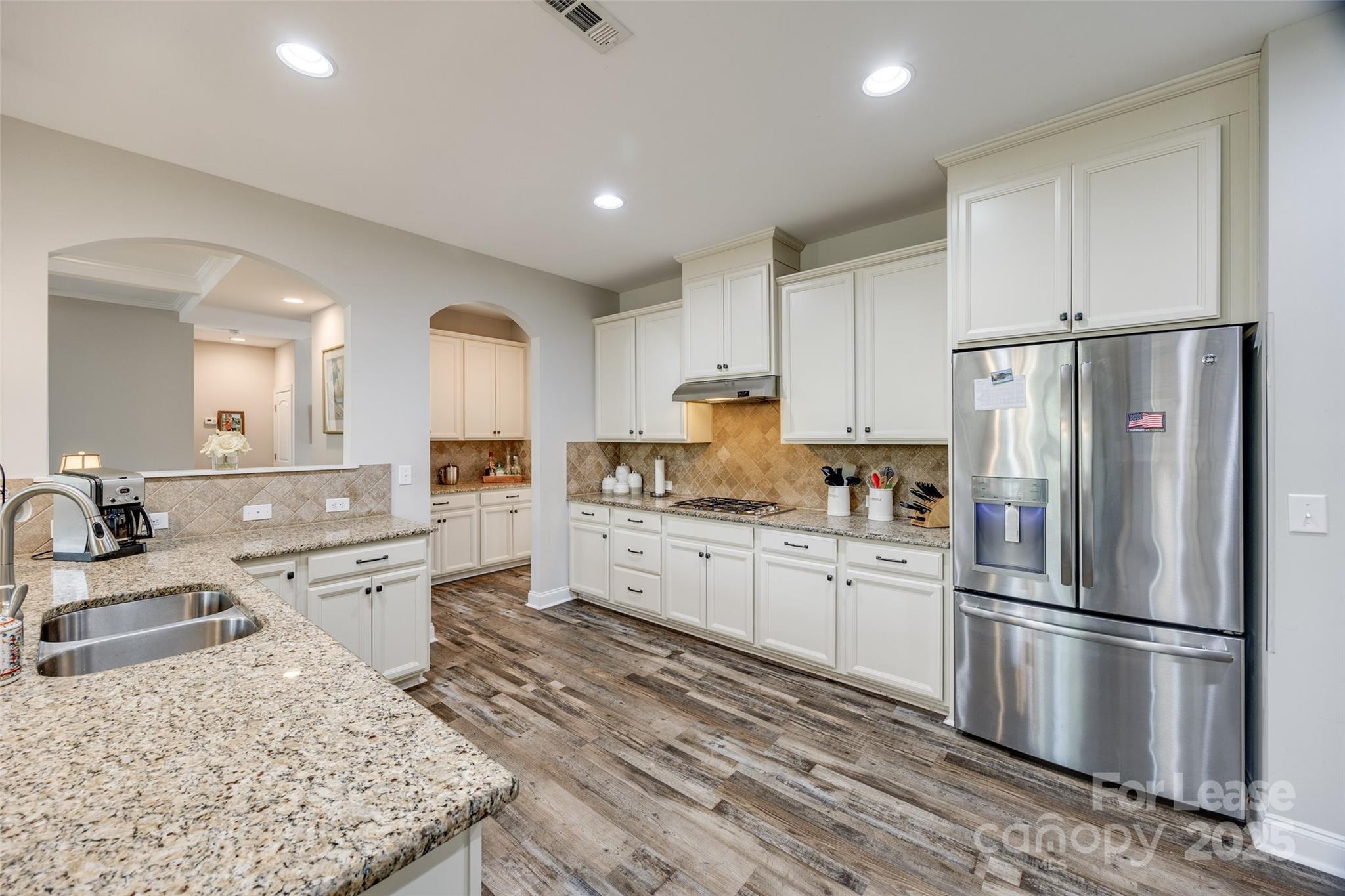 324 Kerrydale Court Unit: 106