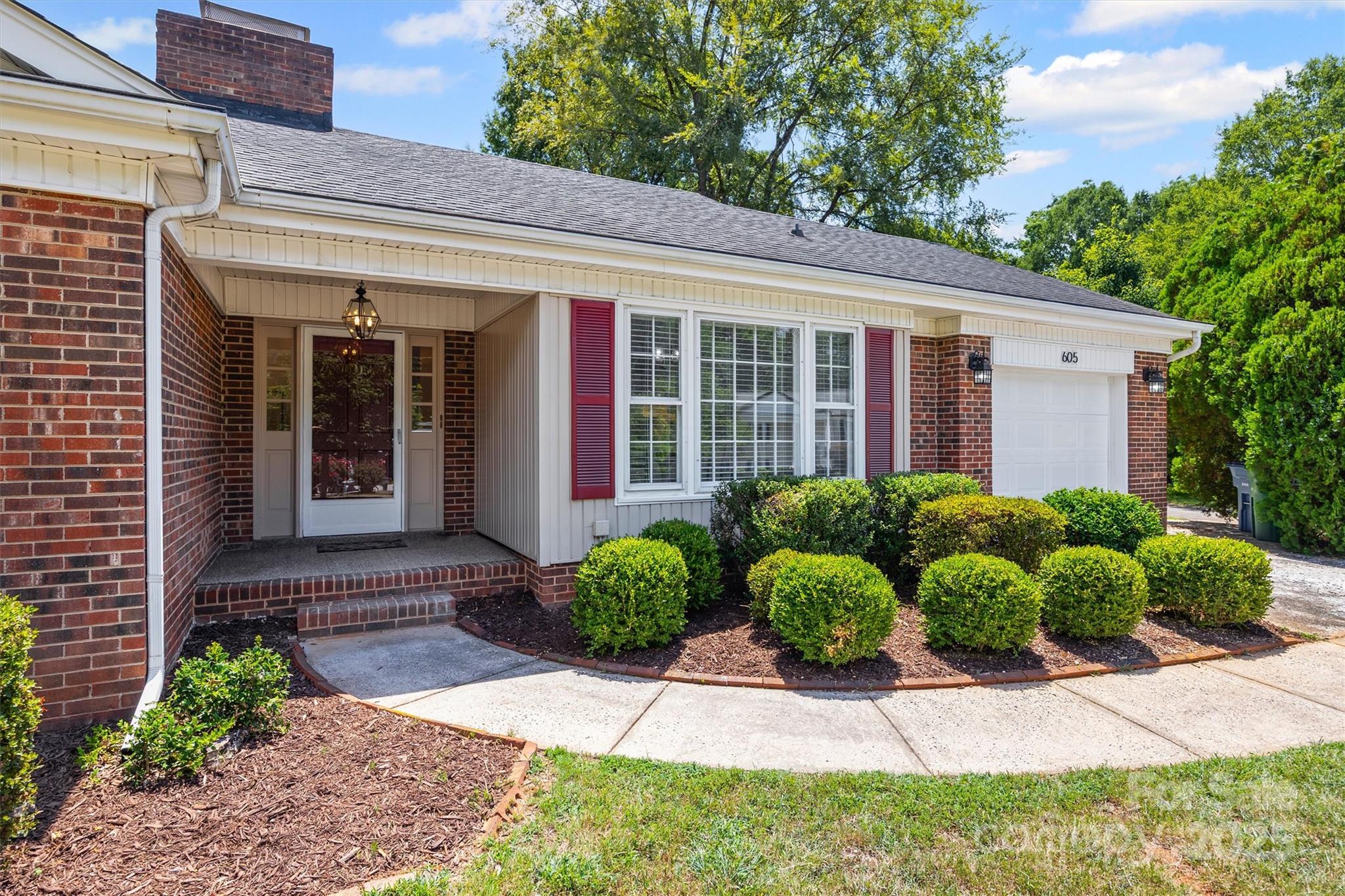 605 Ridgeway Drive