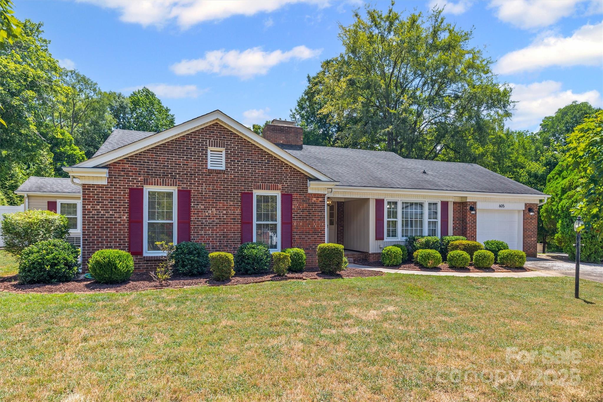 605 Ridgeway Drive
