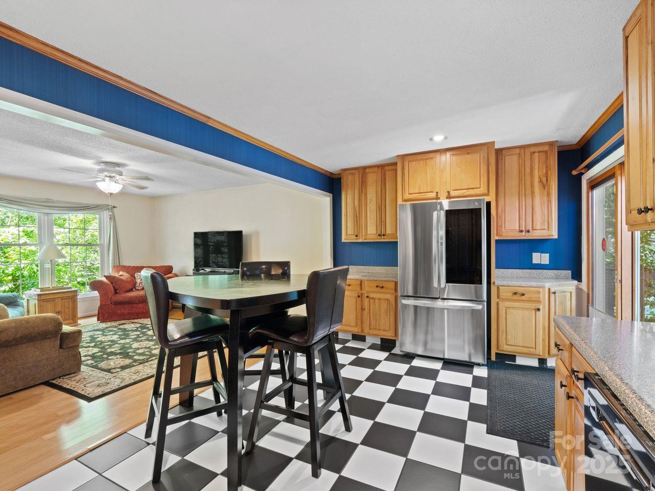 10841 Flat Iron Road